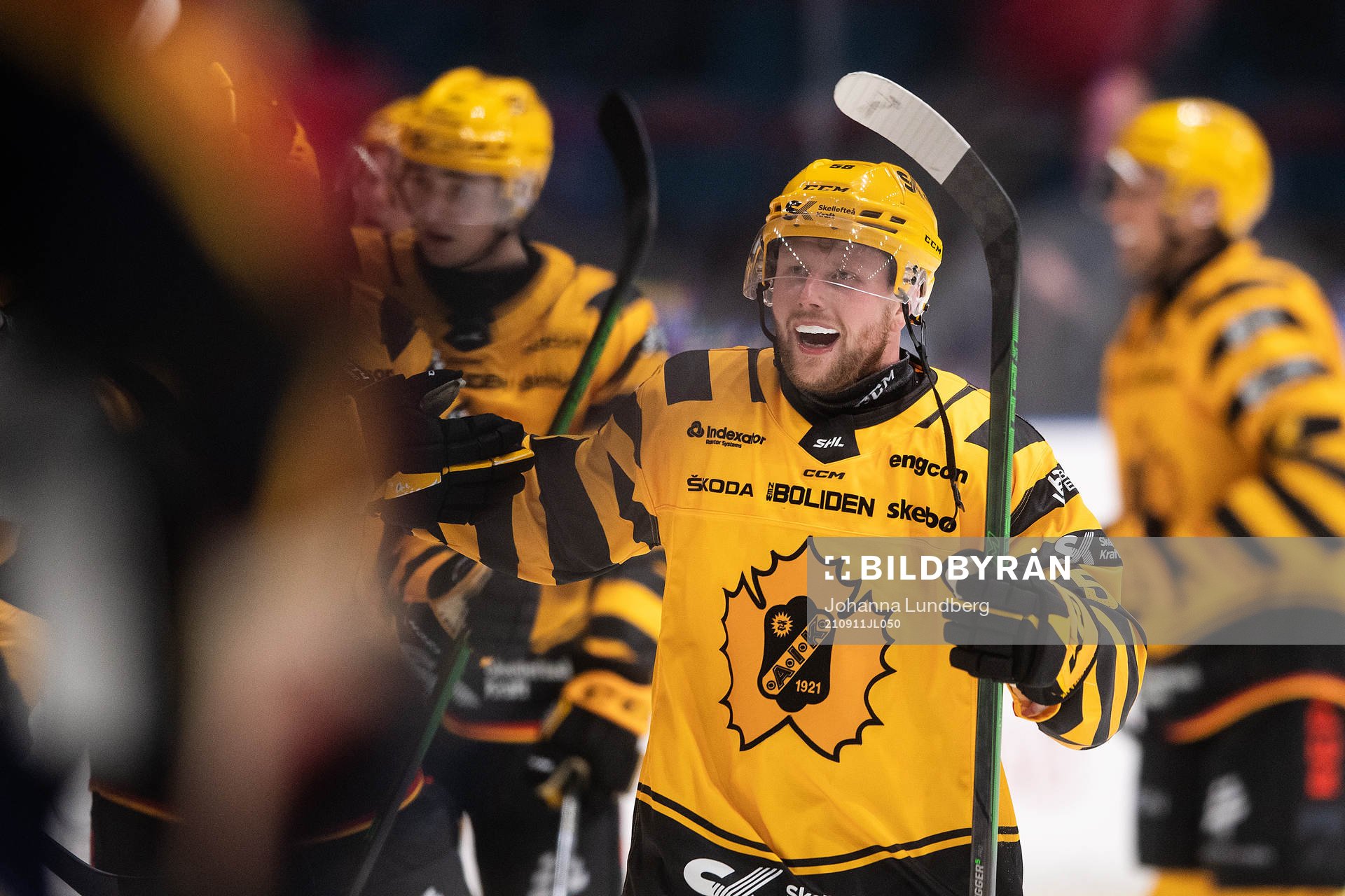 Skellefteås Oskar Nilsson jublar