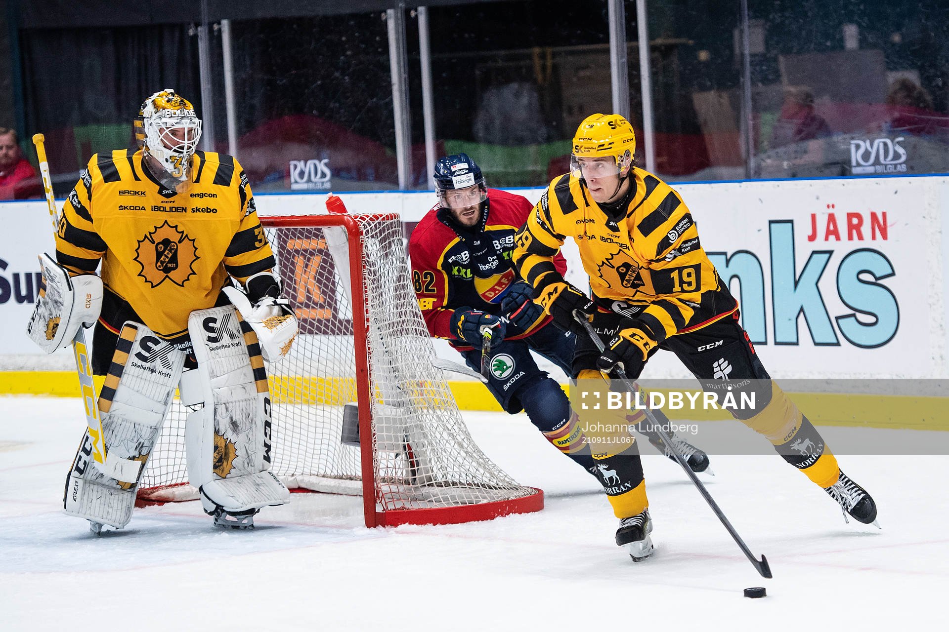 Skellefteås målvakt Gustaf Lindvall och Filip Roos  mot