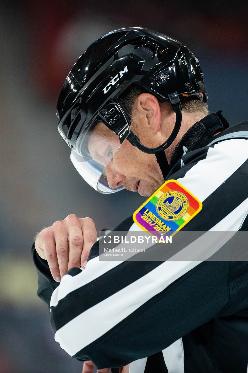Linjedomare Henrik Pihlblad