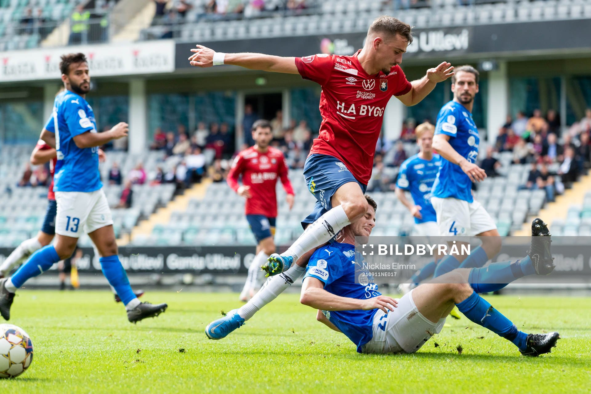 Örgrytes Ajdin Zeljkovic och  Akropolis Jesper Björkman