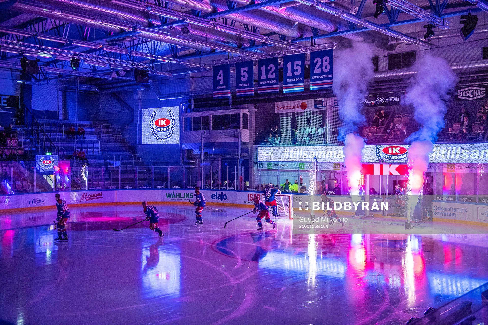 Oskarshamns spelare gör entré