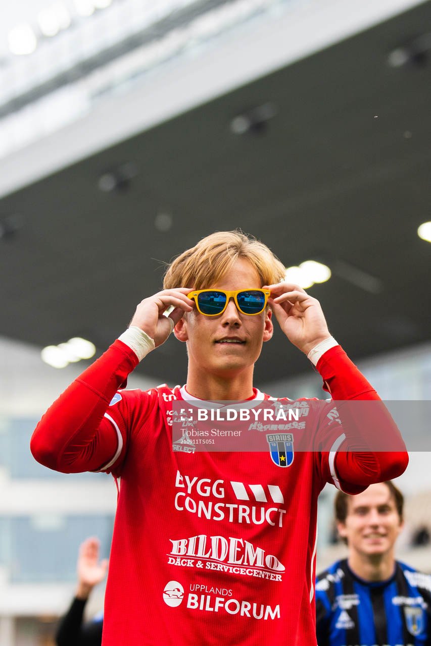 Sirius målvakt Hannes Sveijer jublar