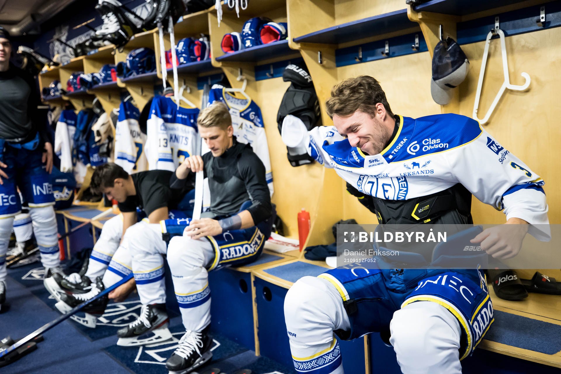Leksands August Berg innan ishockeymatchen i SHL mellan