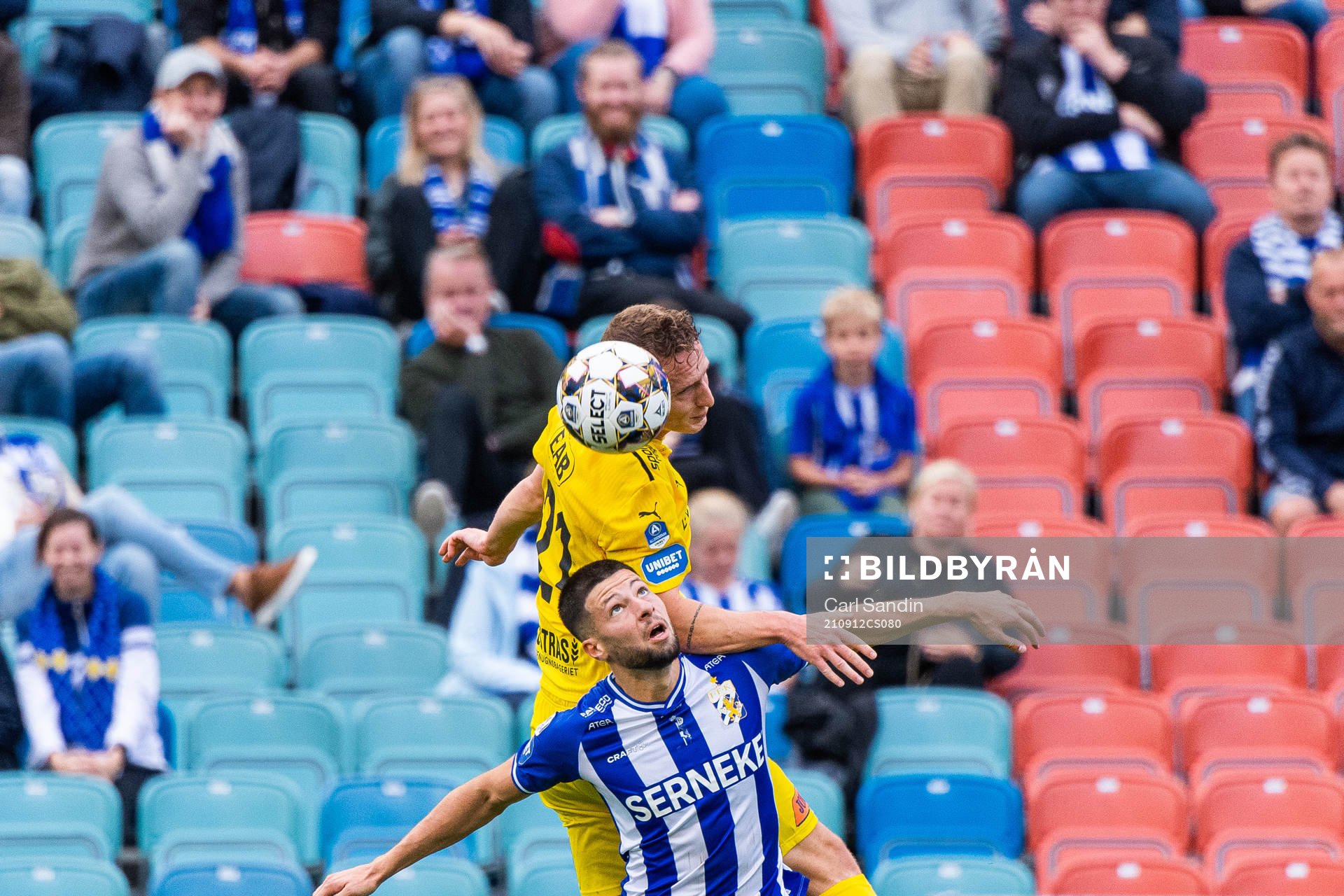 IFK Göteborgs Kevin Yakob och Halmstads Andreas Bengtsson
