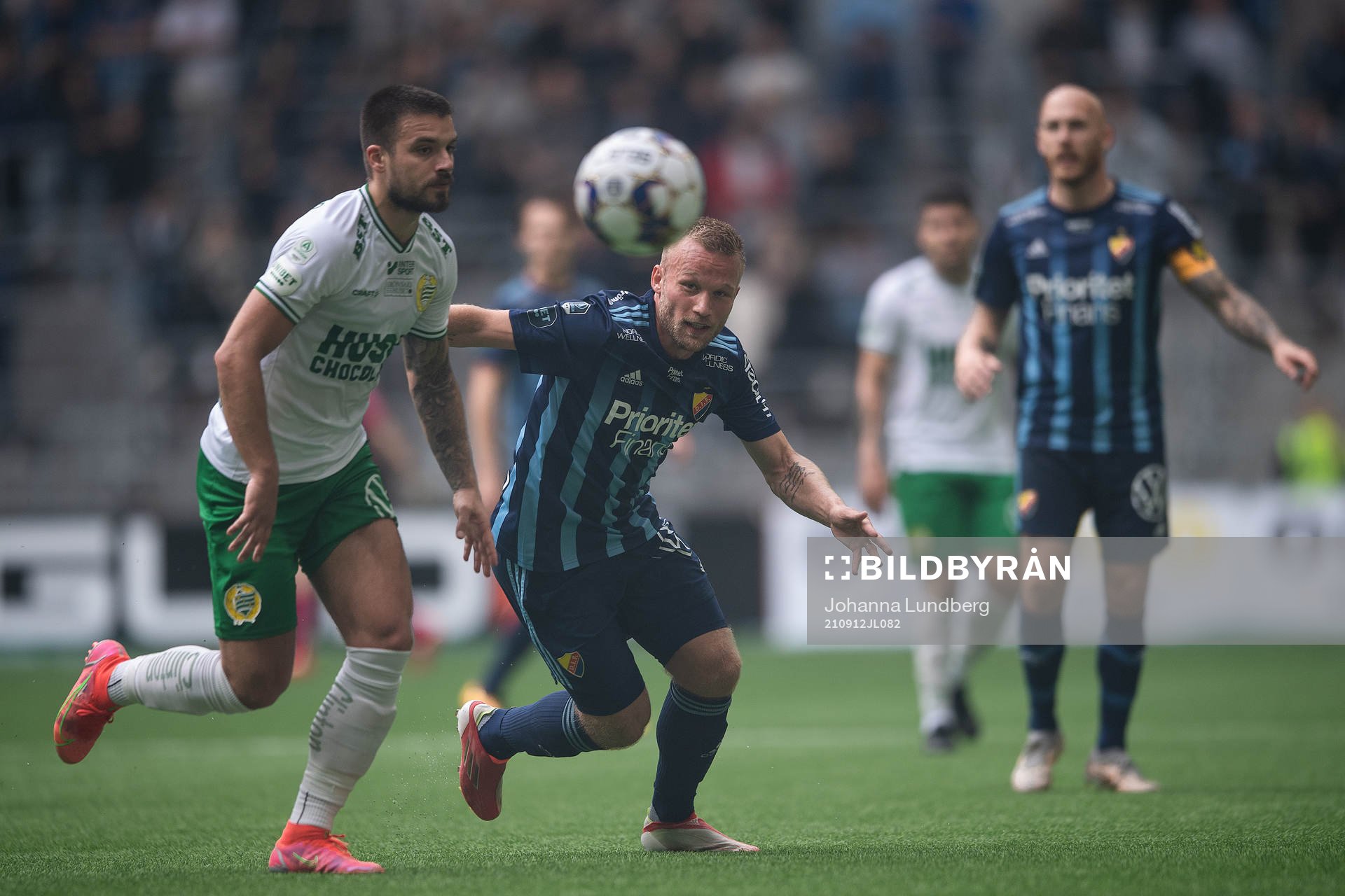 Hammarbys Vladimir Rodic och Djurgårdens Nicklas Bärkroth