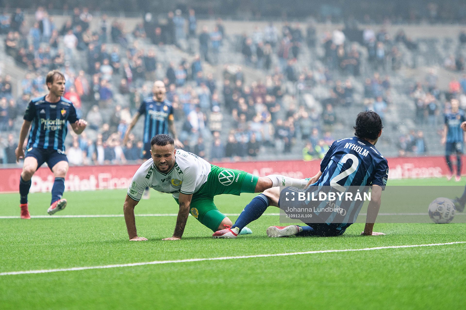 Hammarbys Mohanad Jeahze och Djurgårdens Jesper Nyholm