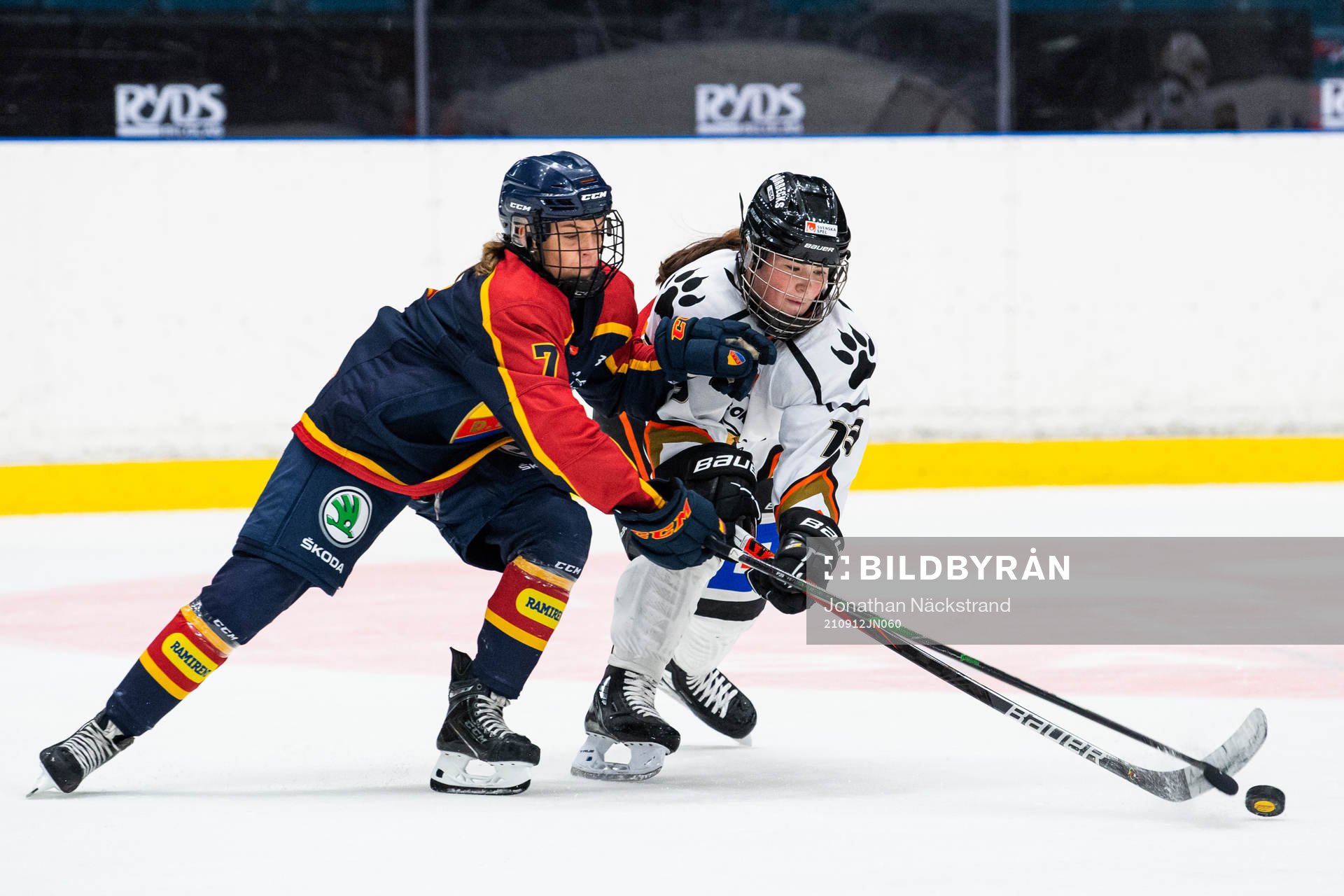 Djurgårdens Alice Wallin och Göteborgs Hana Haasova