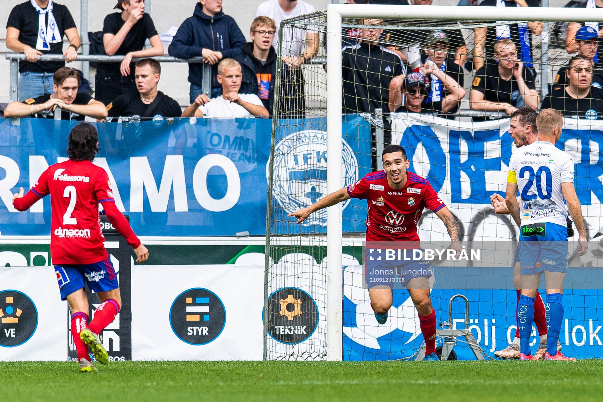 Östers Lucas Lima jublar