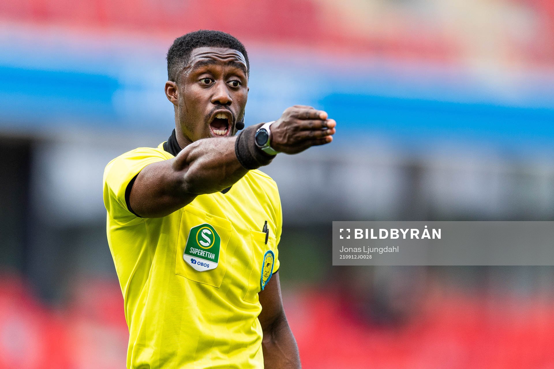 Domare Fredrik Oppong