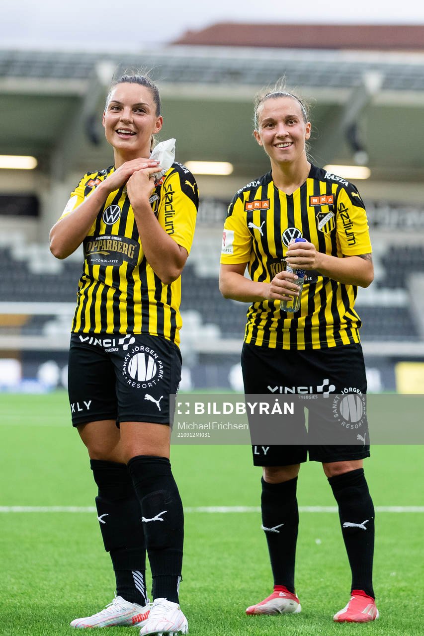 Häckens Johanna Rytting Kaneryd och Julia Zigiotti Olme