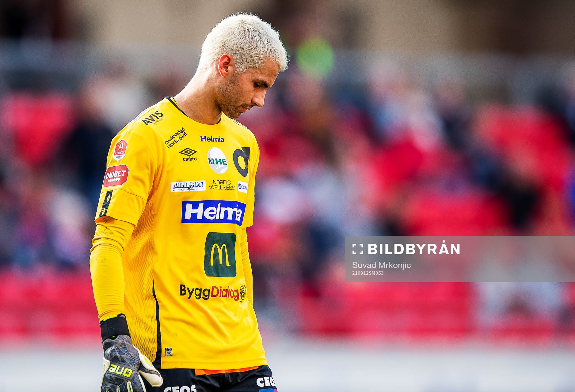 Degerfors målvakt Alfie Malik Whiteman deppar