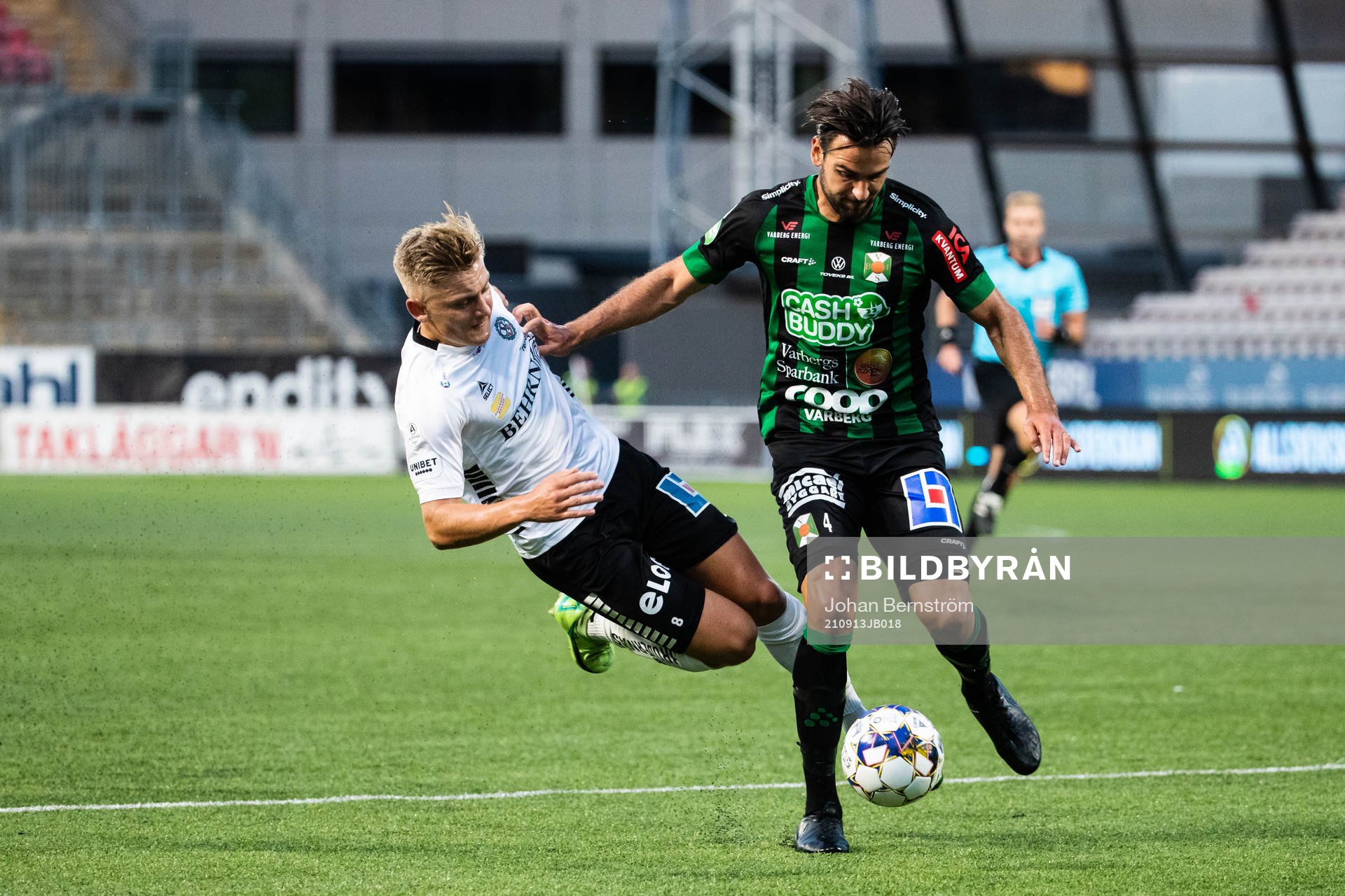 Varbergs Oliver Stanisic och Örebros Dennis Collander