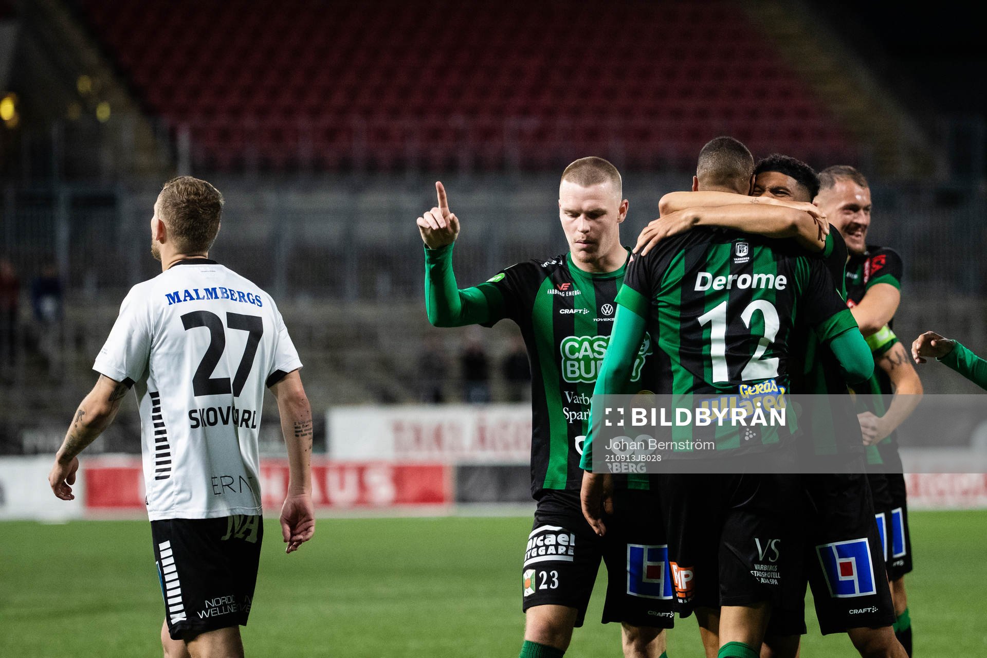 Varbergs Simon Karlsson Adjei jublar