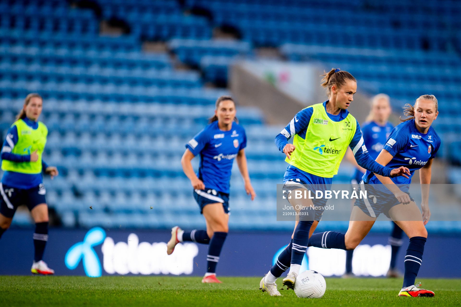 Caroline Graham Hansen and Frida Leonhardsen Maanum of the