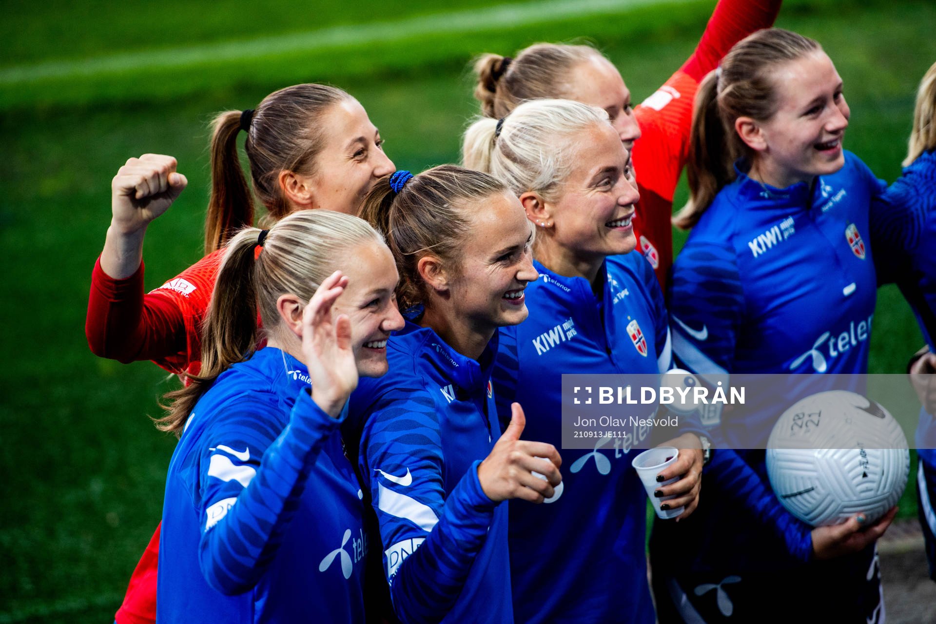 Frida Leonhardsen Maanum, Cecilie Hauståker Fiskerstrand,