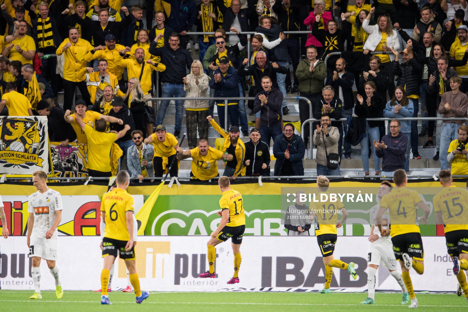 Elfsborgs Per Frick jublar