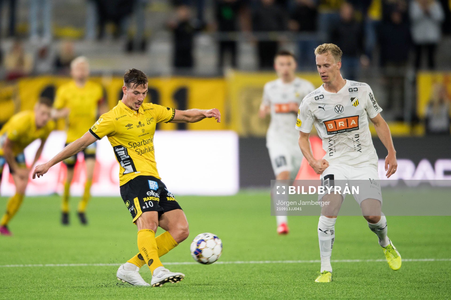 Elfsborgs Simon Olsson och Häckens Gustav Berggren