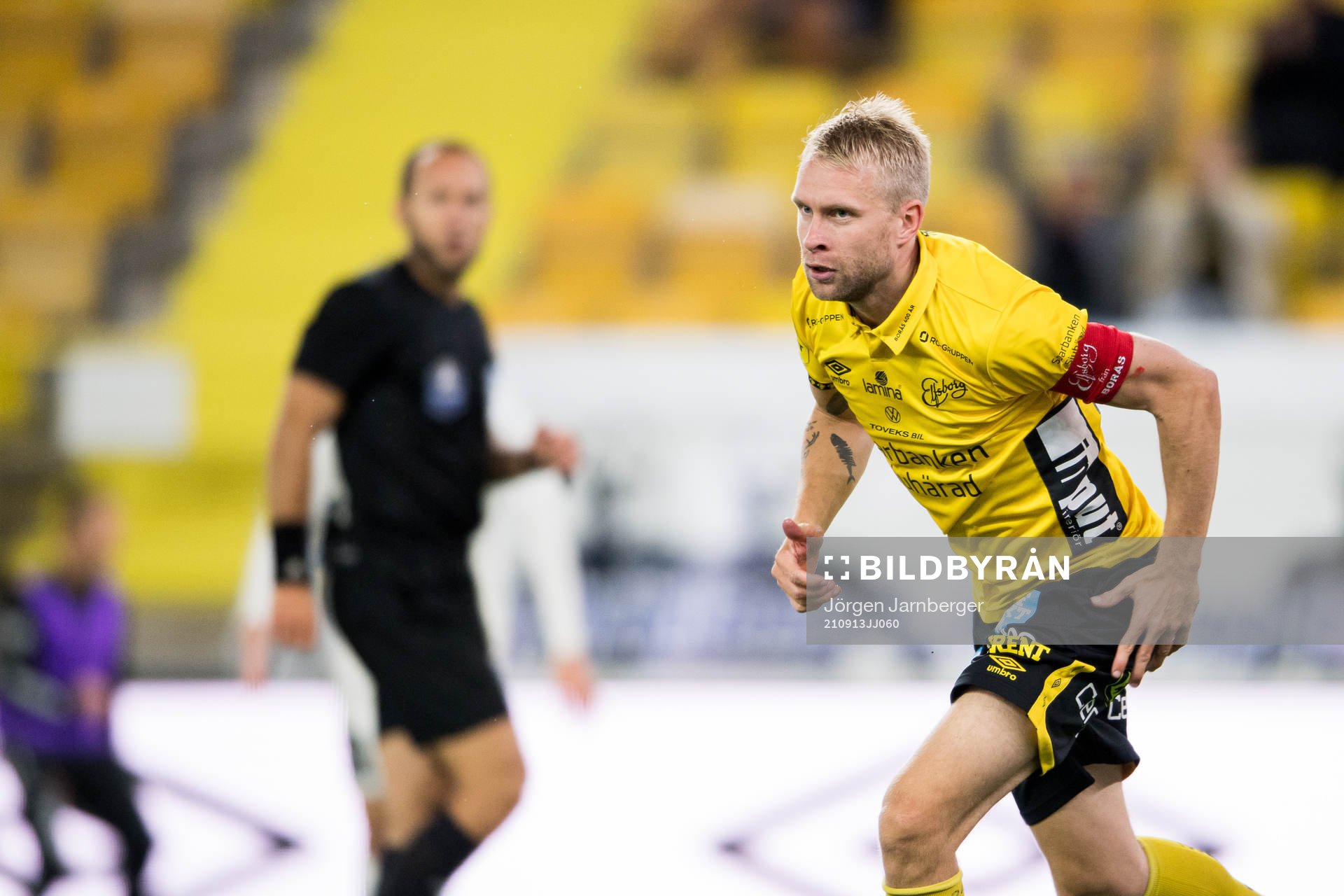Elfsborgs Johan Larsson jublar efter 3-2 under fotbollsmatchen i Allsvenskan mellan Elfsborg och Häcken den 13 september 2021 i Borås. 