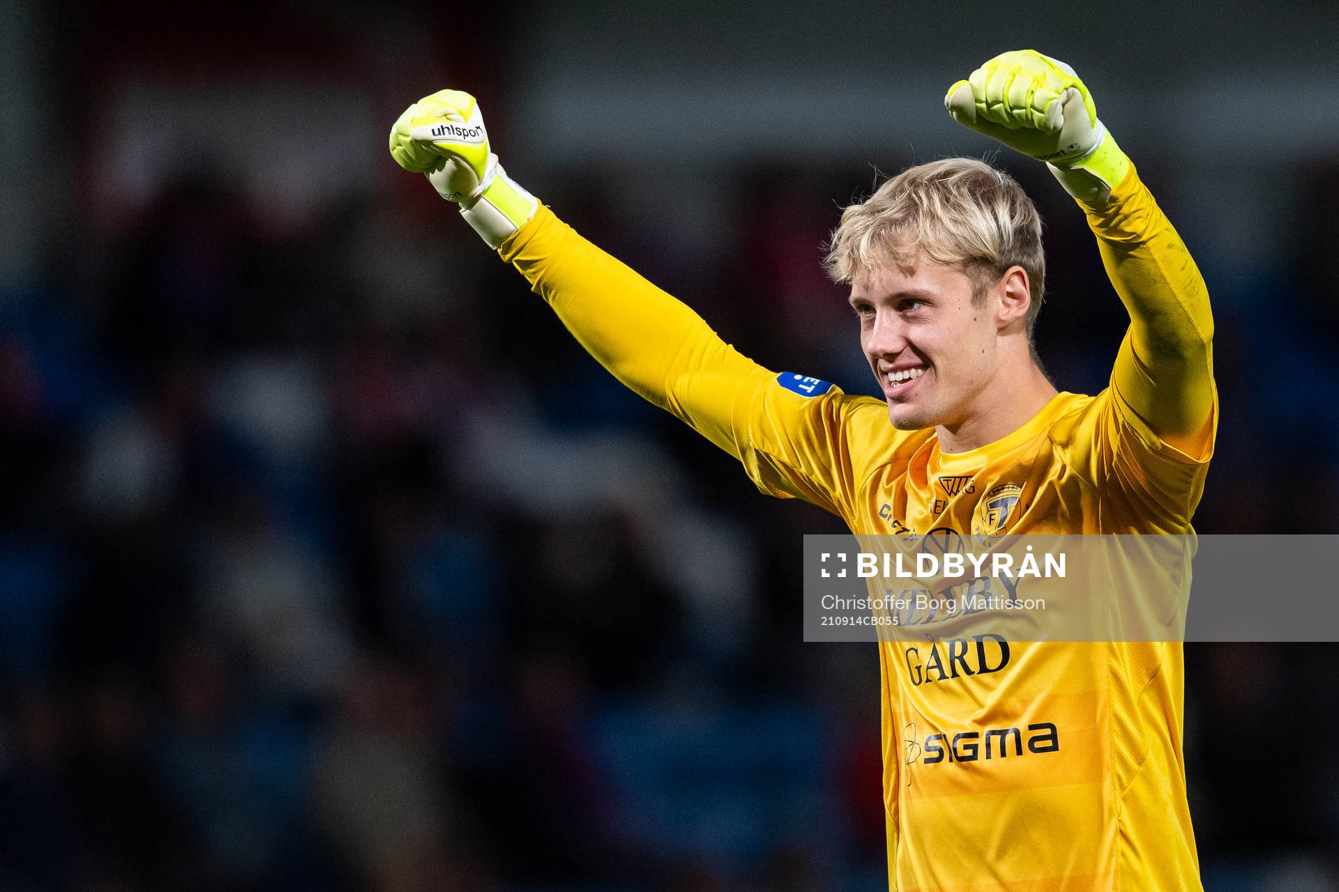 Trelleborgs målvakt Kasper Thiesson Kristensen jublar