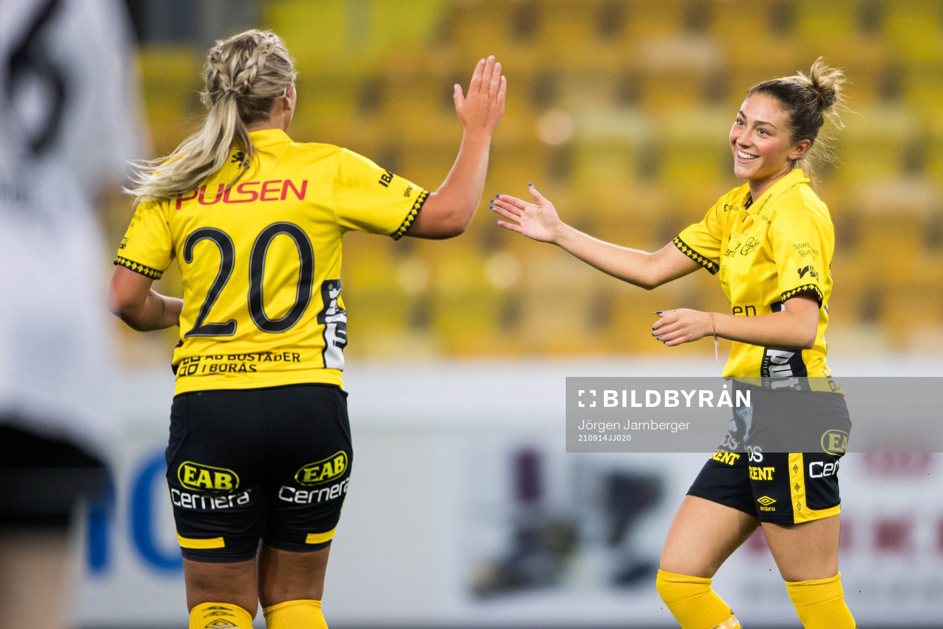 Elfsborgs Donika Shala jublar efter 5-0 under fotbollsmatchen i division 3 västra dam mellan Elfsborg och Skoftebyn den 14 september 2021 i Borås.