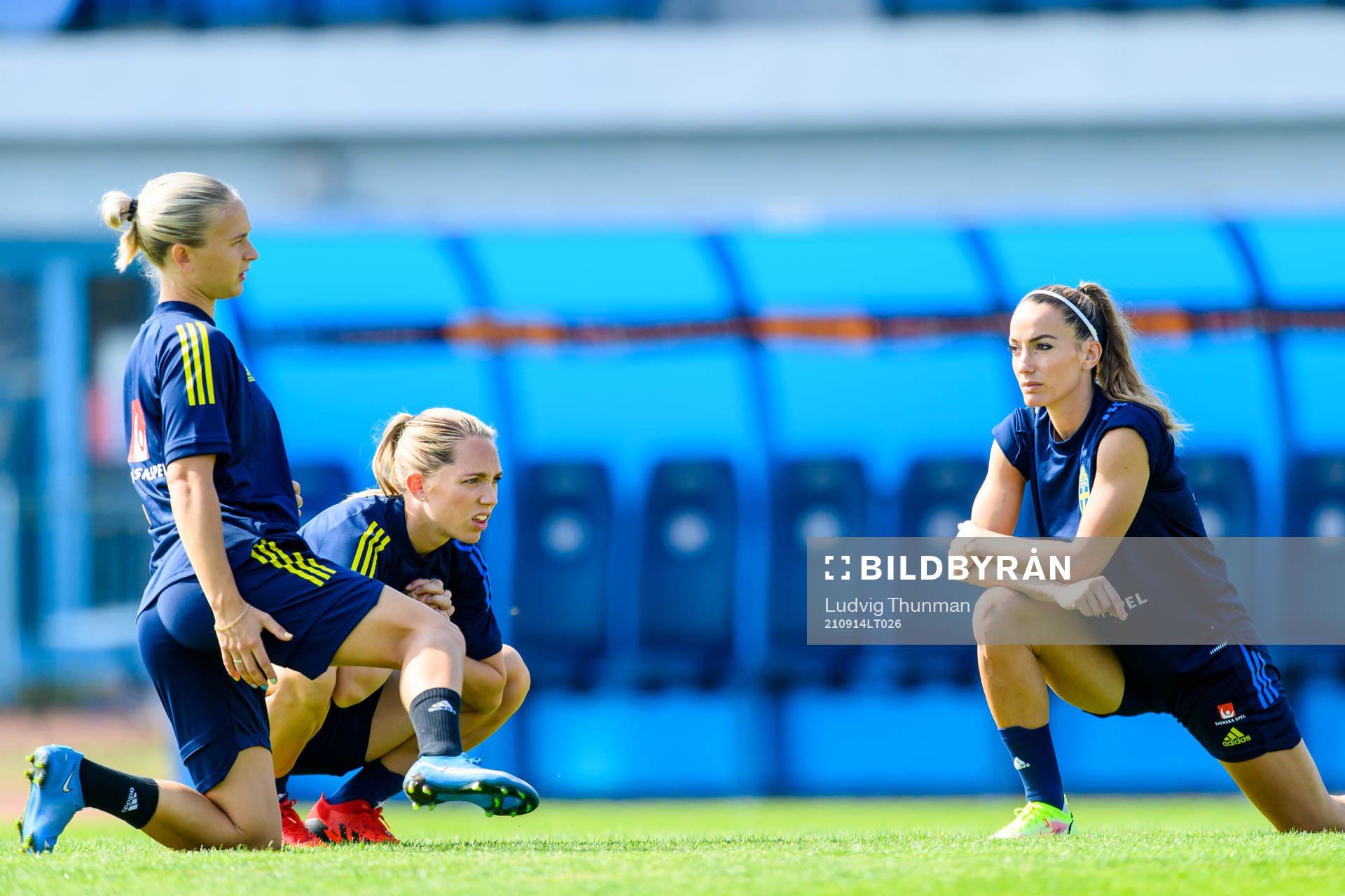 Filippa Curmark, Elin Rubensson and Kosovare Asllani of the