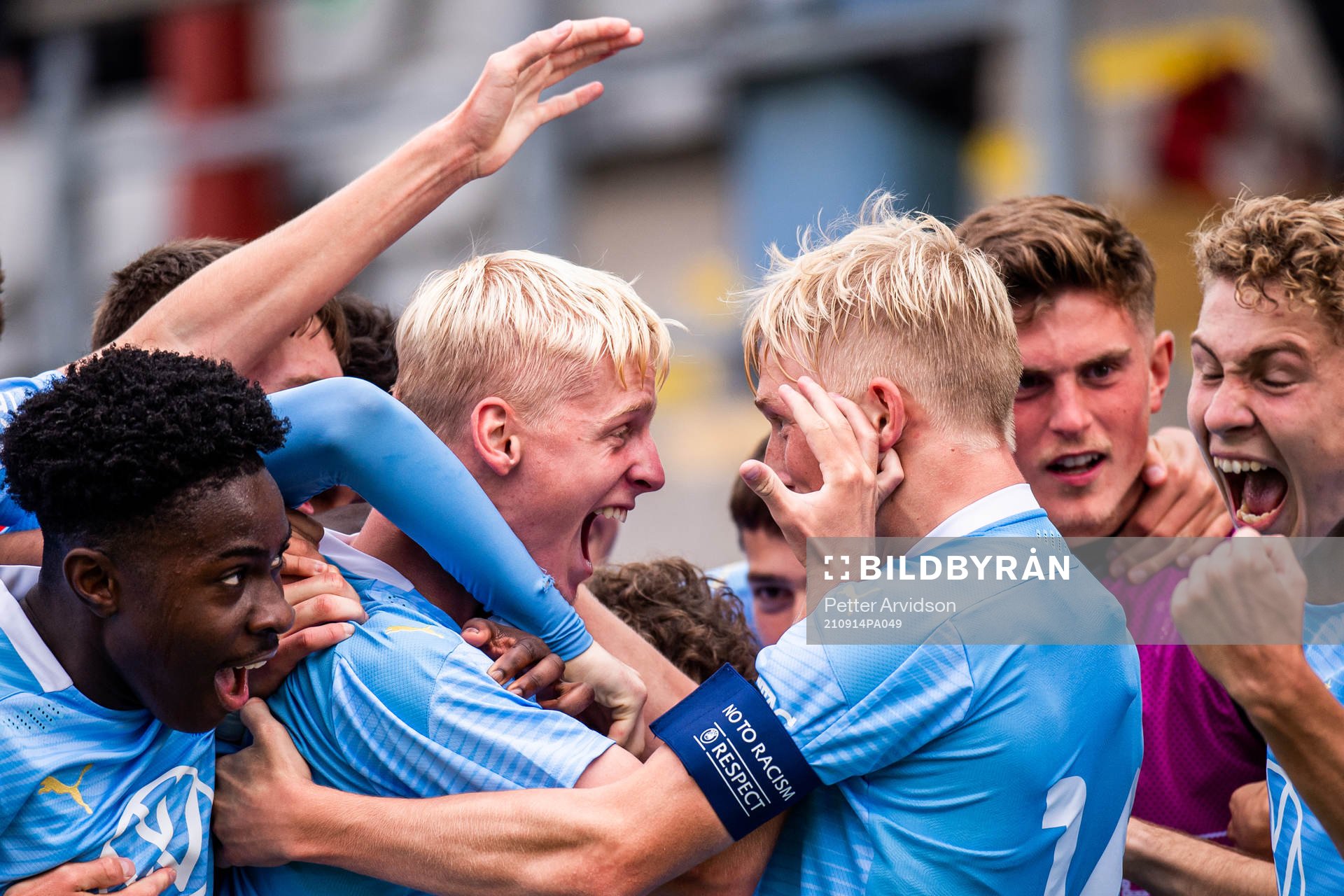 Emil Lindman of Malmö FF celebrate with teammates after the 2-2 goal during the UEFA Youth League match between Malmö FF and Juventus on September 14, 2021 in Malmö.