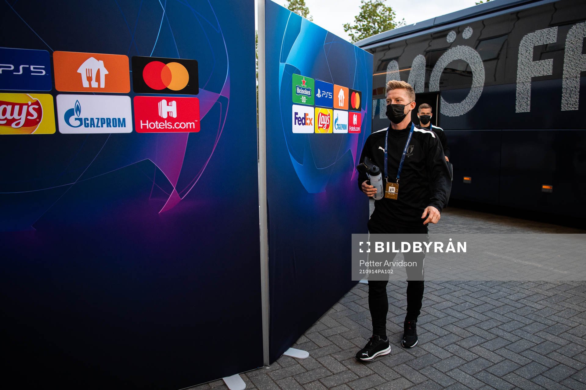 Anders Christiansen of Malmö FF arrive at the arena