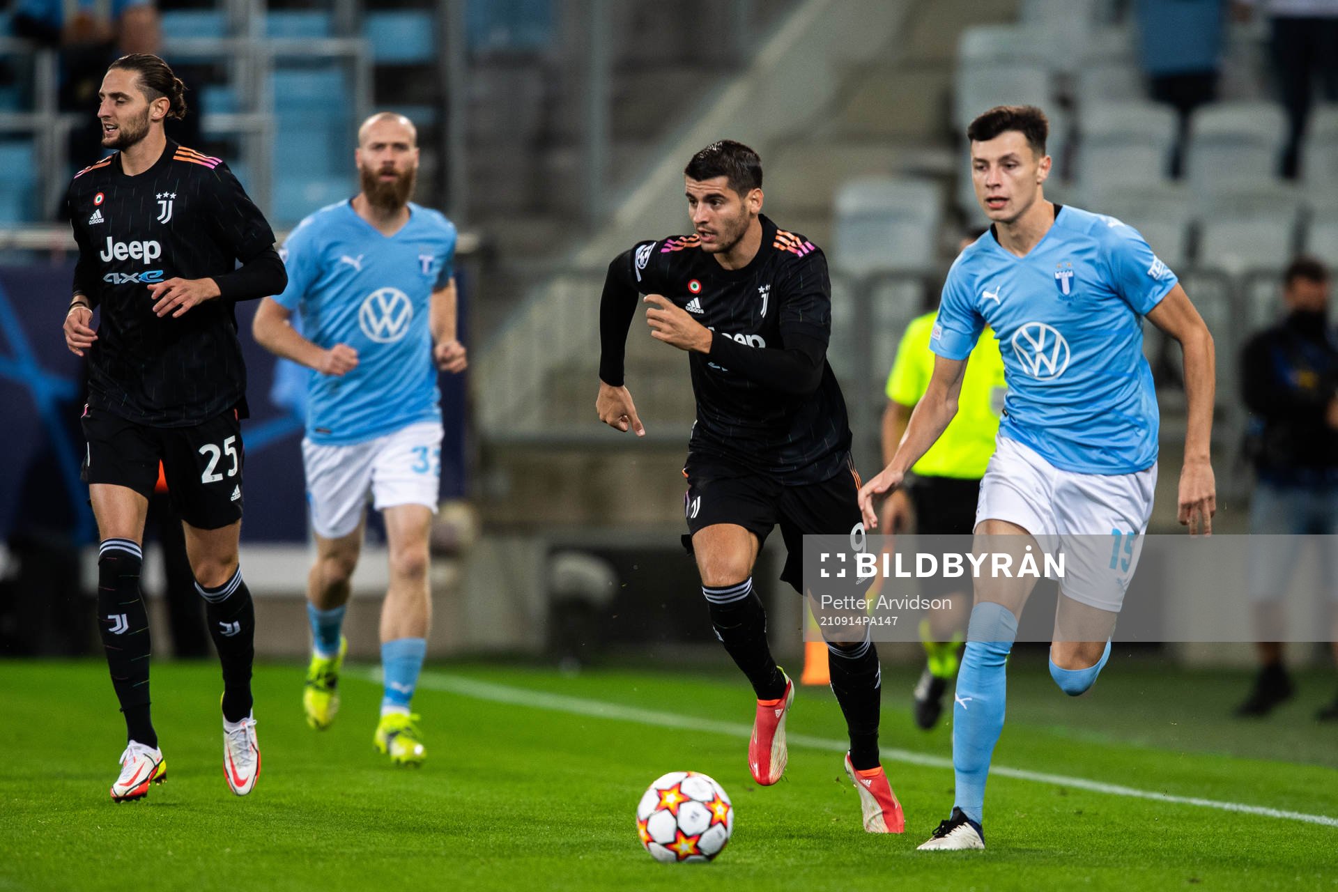Anel Ahmedhodzic of Malmö FF