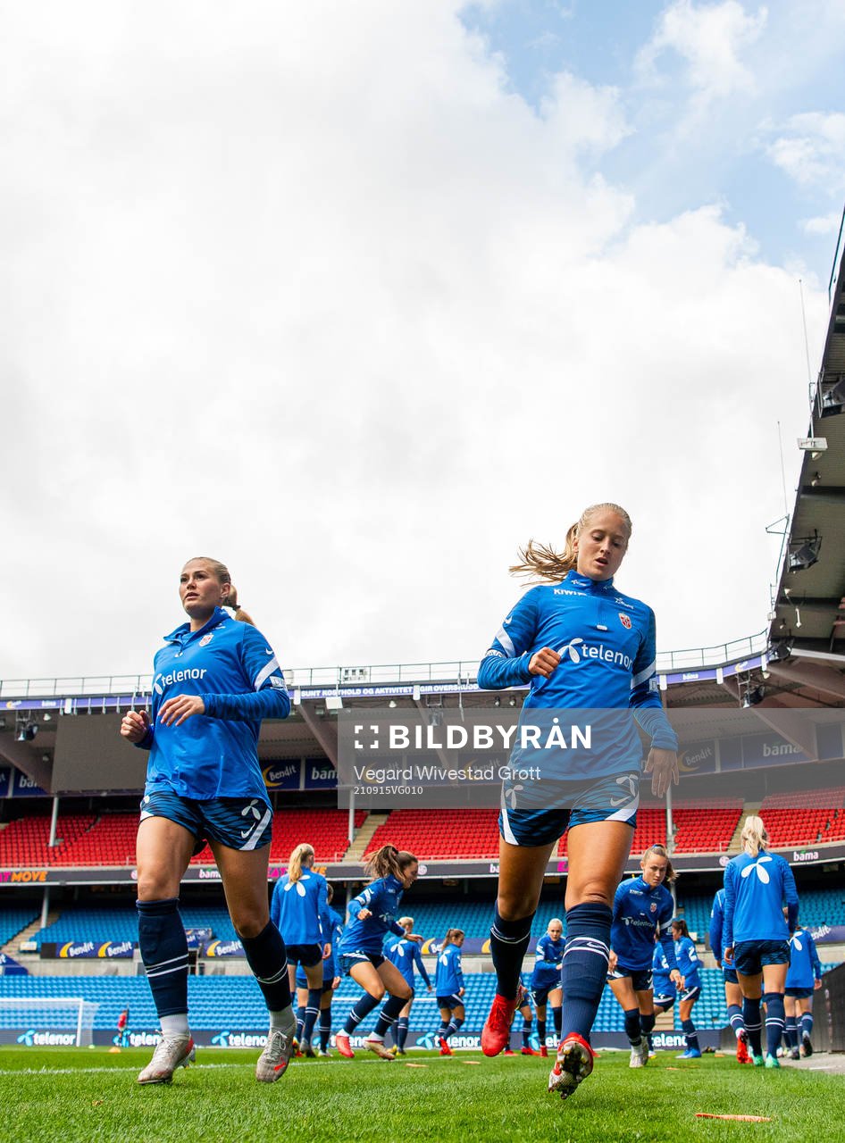 Lisa-Marie Karlseng Utland and Amalie Vevle Eikeland of the