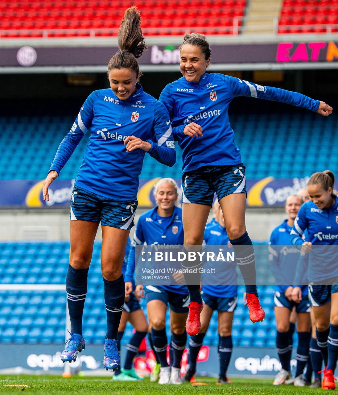Ingrid Syrstad Engen and Heidi Ellingsen of the Norwegian