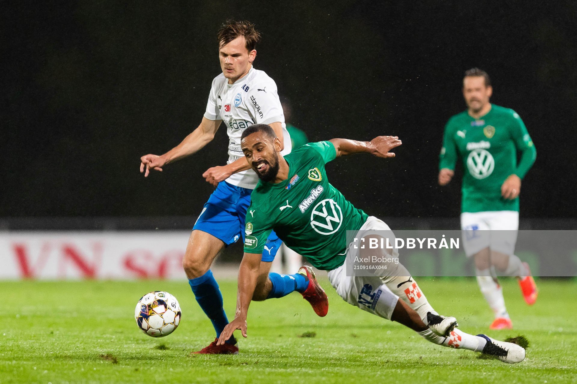 Värnamos Oscar Uddenäs och Jönköpings Junes Barny