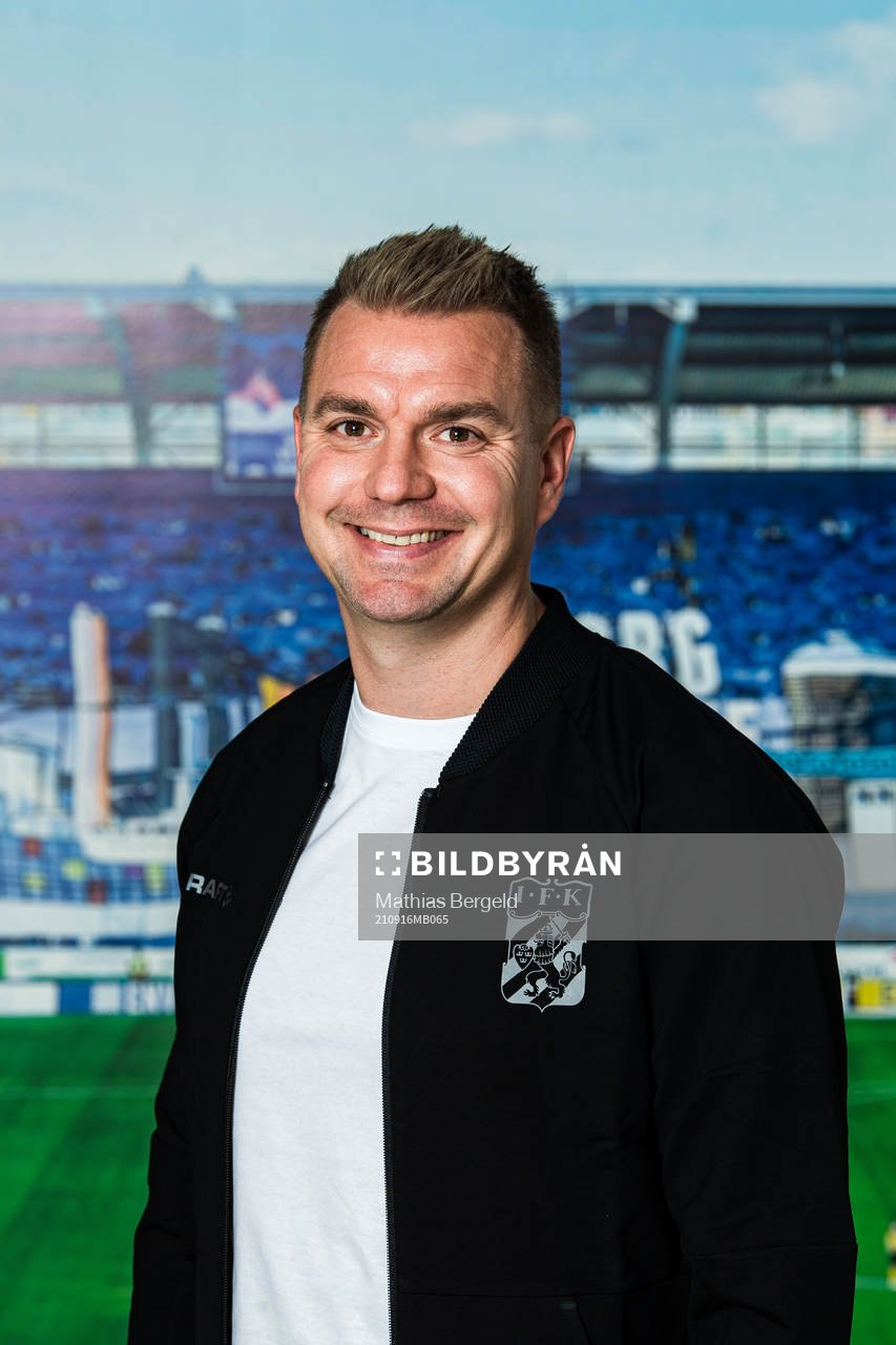 IFK Göteborgs säljare Marcus Holmqvist poserar för ett porträtt den 16 september 2021 i Göteborg. 
