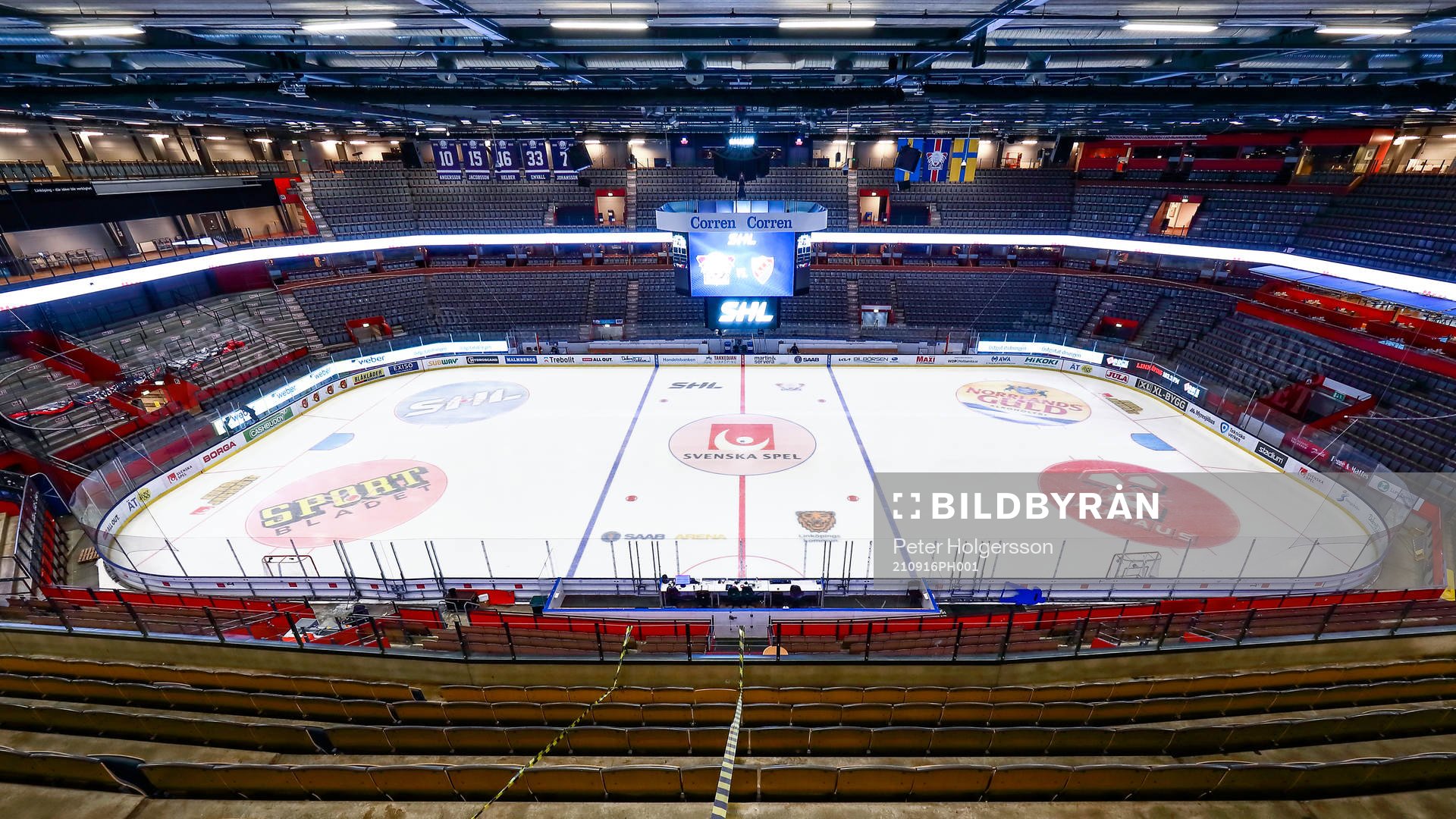 SAAB Arena före ishockeymatchen i SHL mellan Linköping