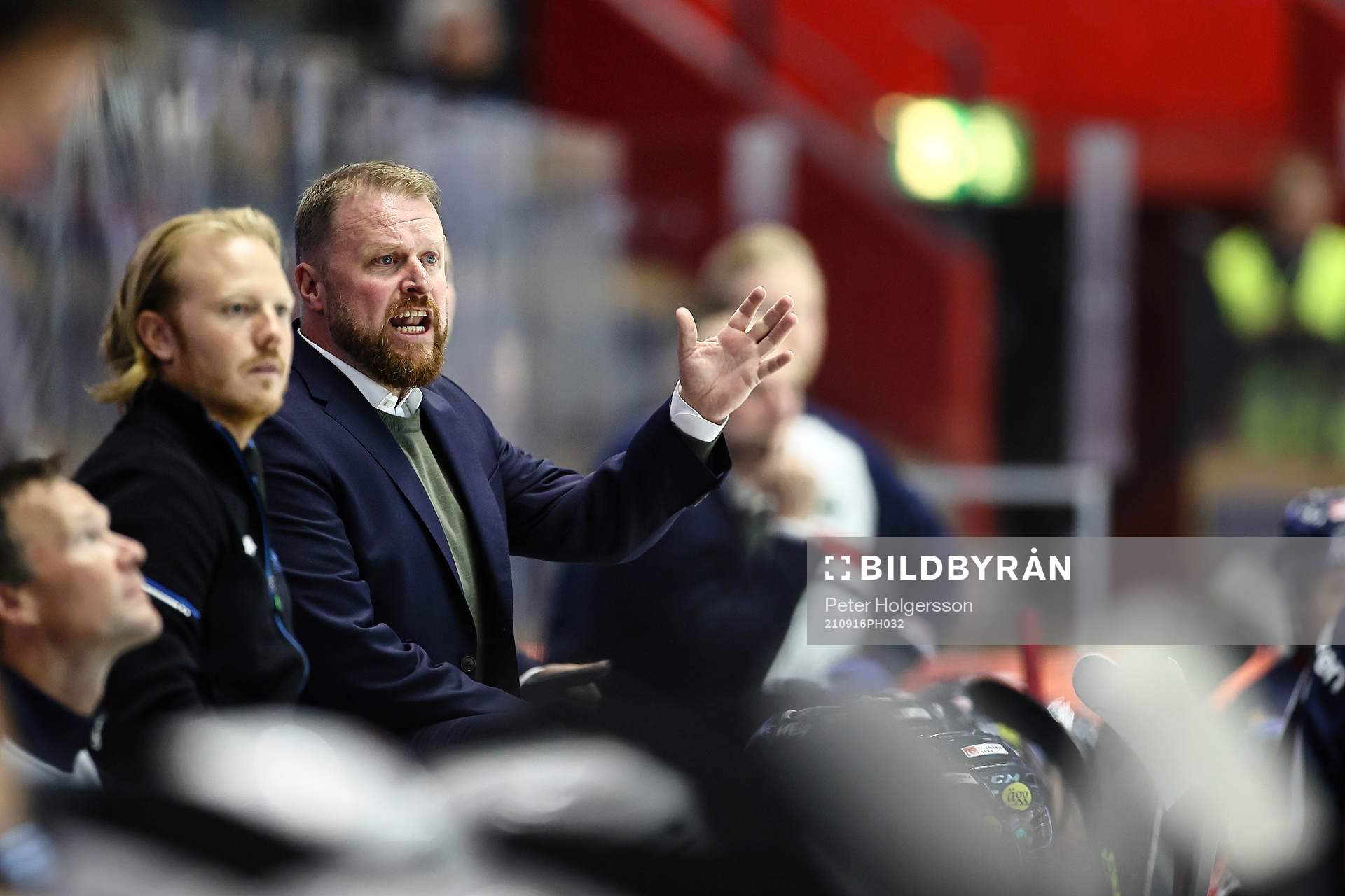 tränare Klas Östman reagerar