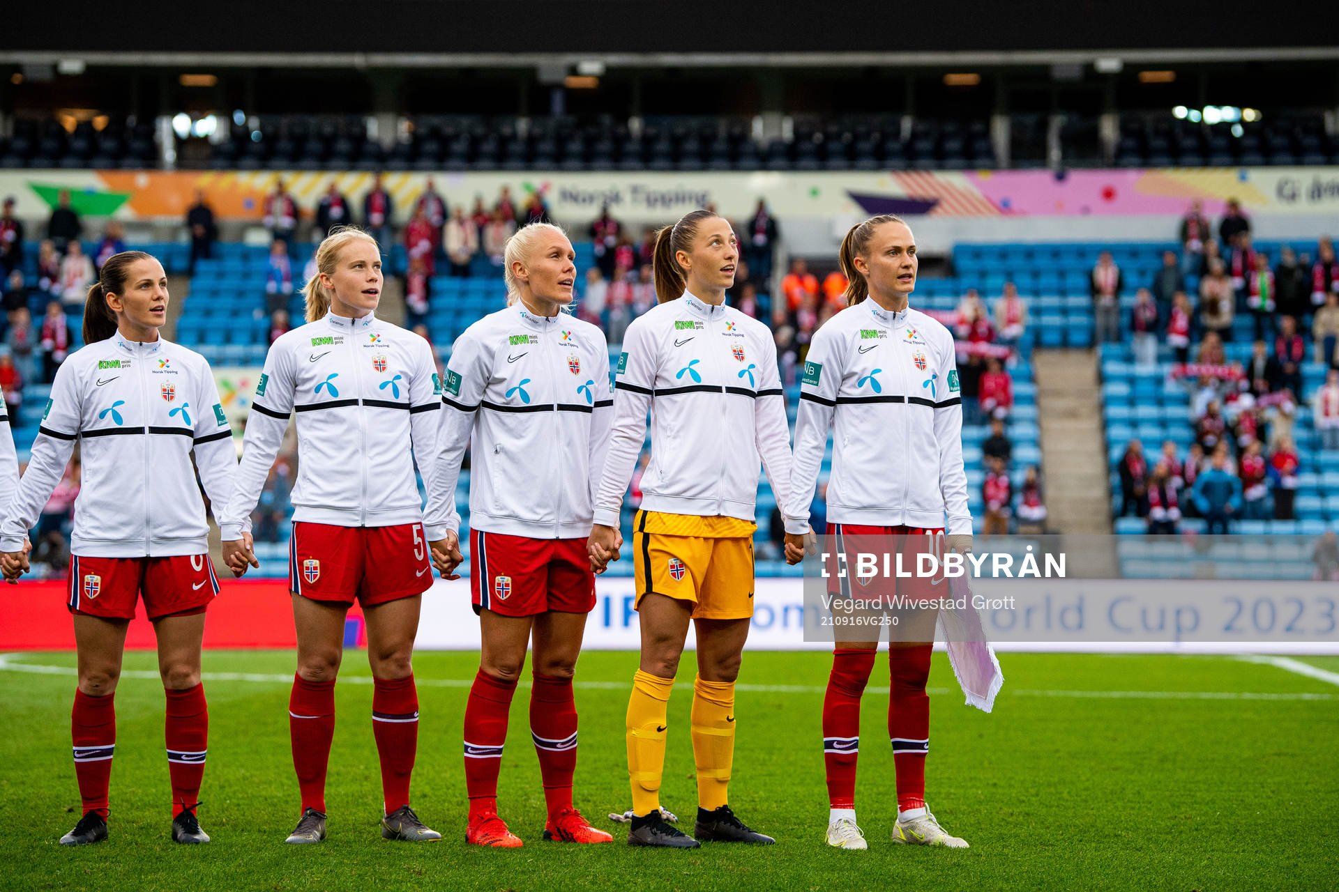 Tuva Hansen, Julie Blakstad, Maria Thorisdottir, goalkeeper