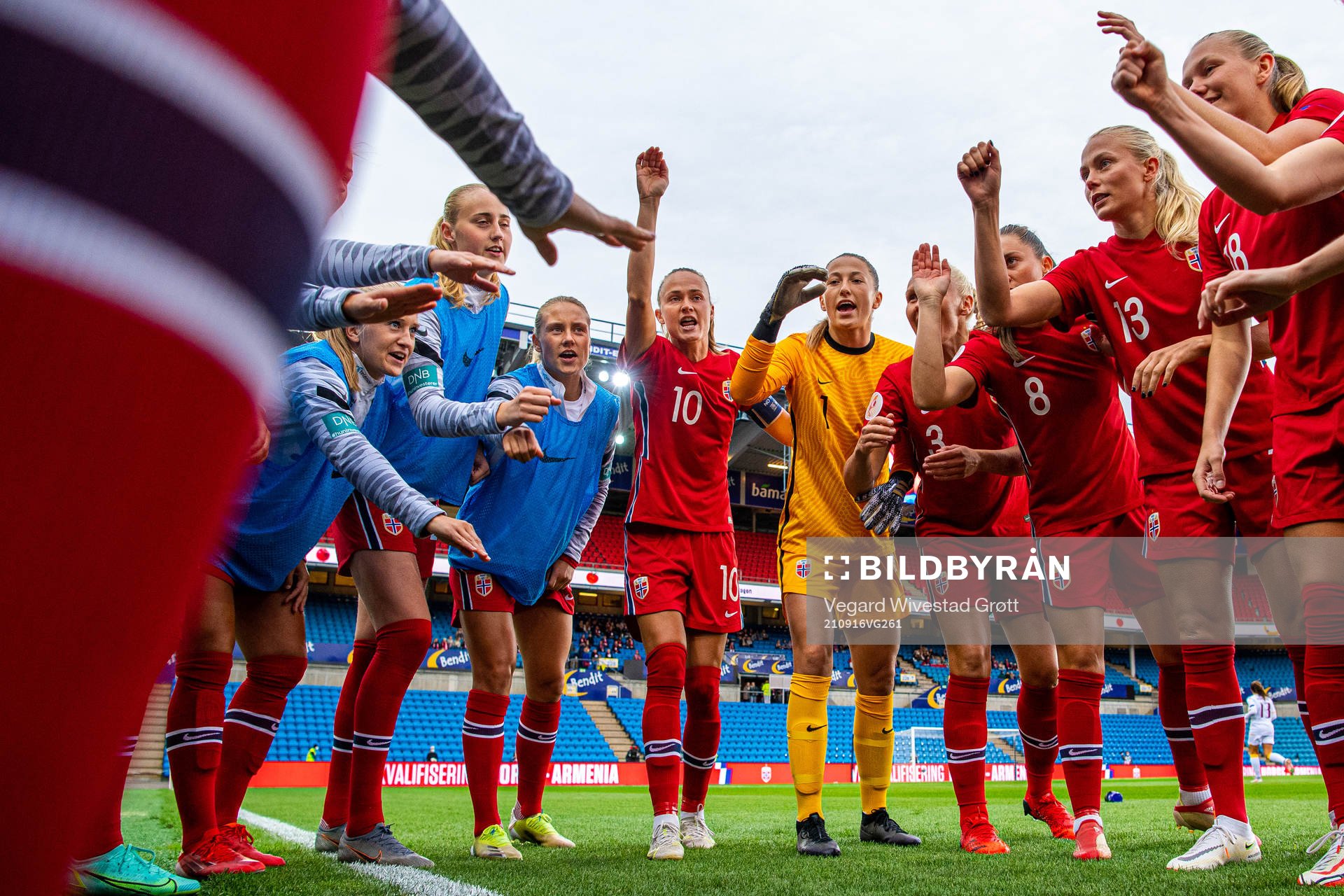 Amalie Vevle Eikeland, Emilie Bragstad, Lisa Fjeldstad