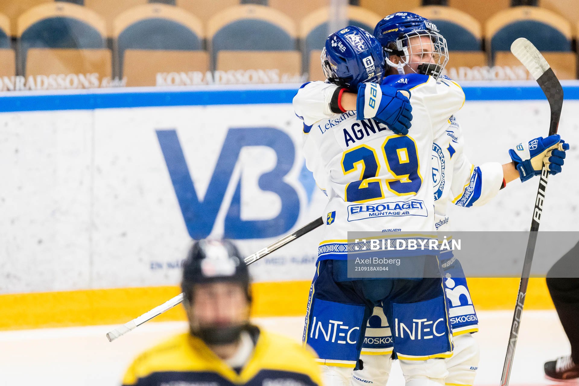 Leksands Paige Lindsey Agnew och Tereza Vanisova