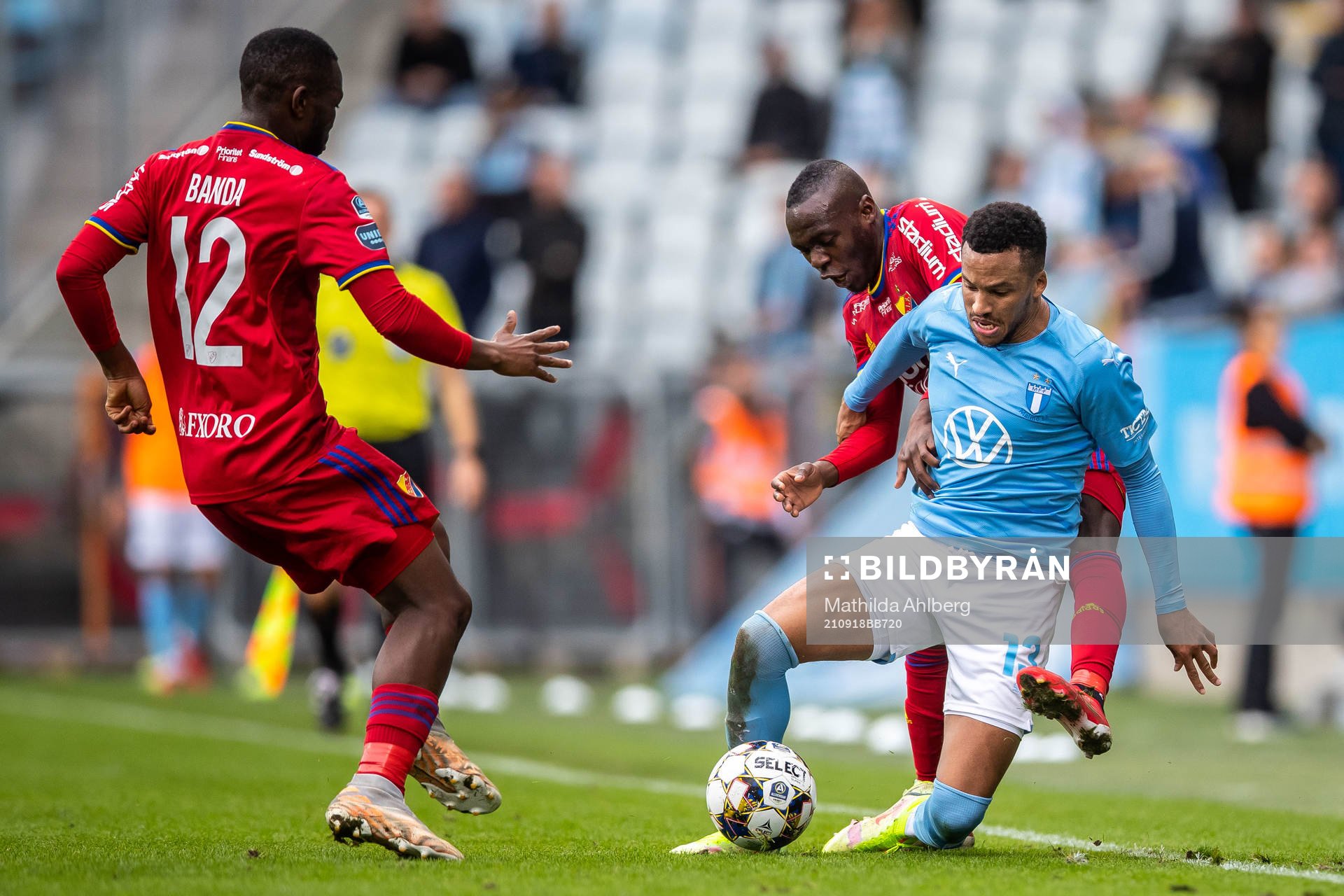 Djurgårdens Emmanuel Banda och Edward Chilufya