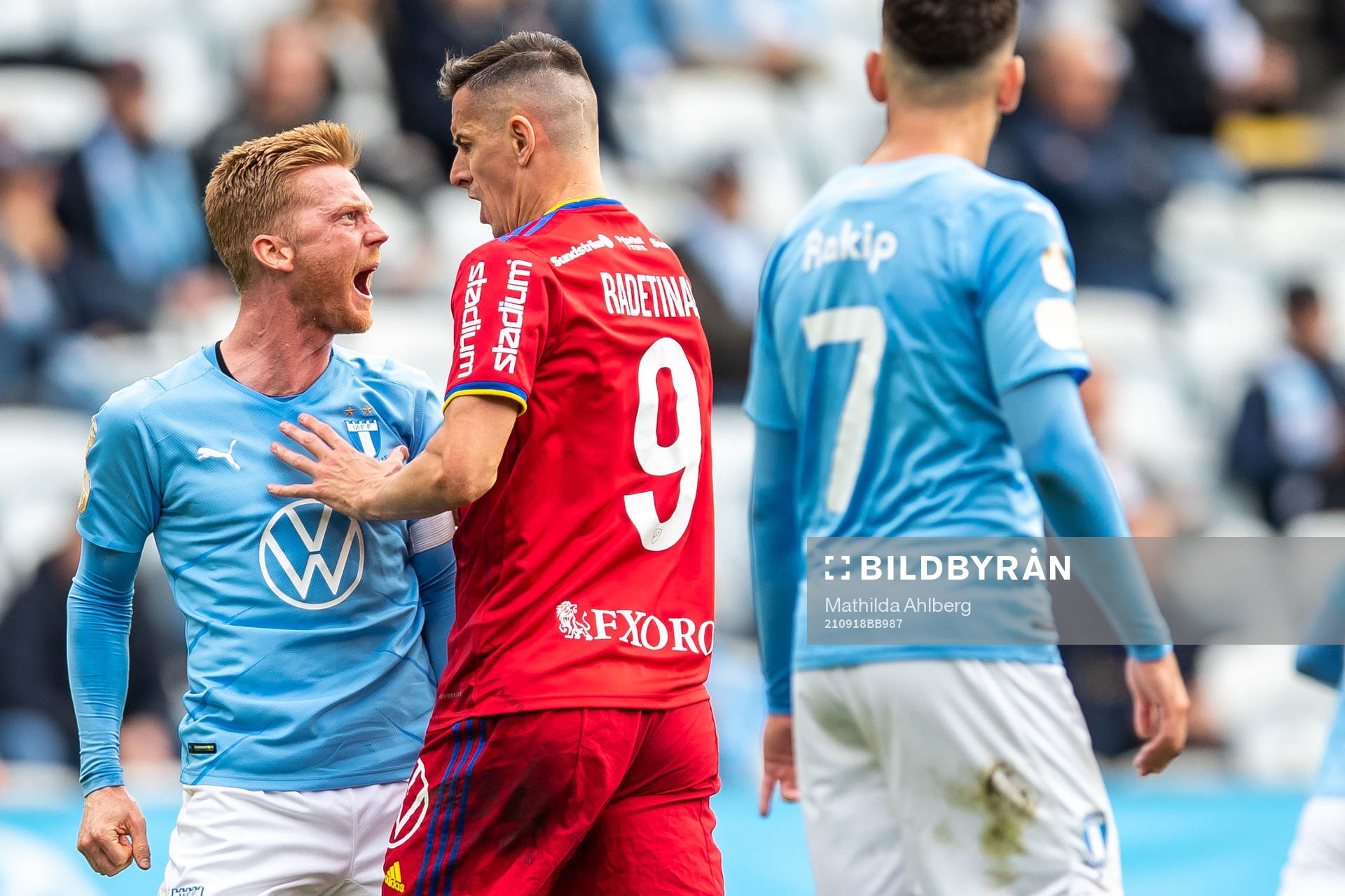 Malmö FFs Anders Christiansen och Djurgårdens Haris