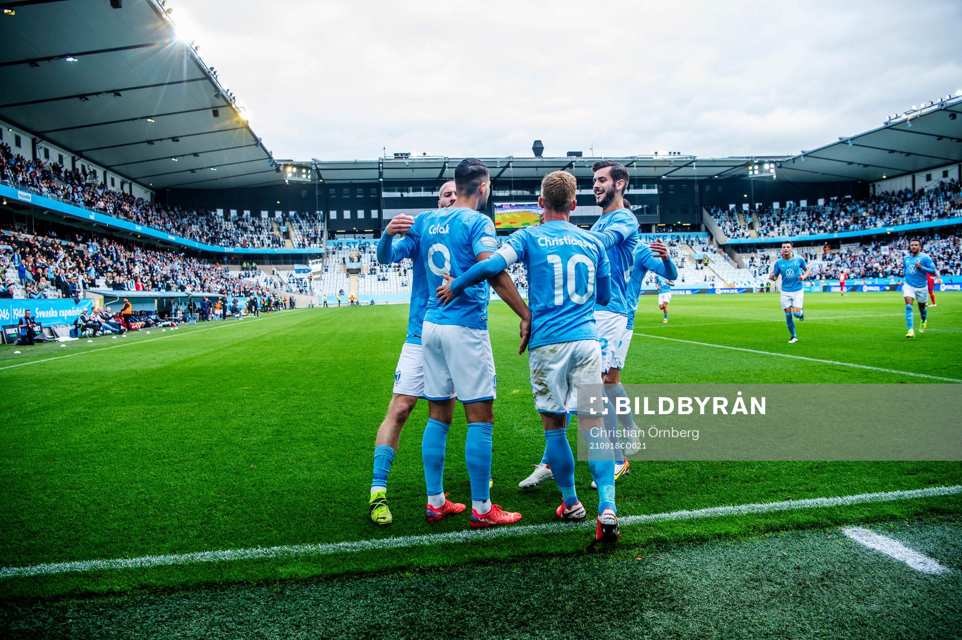 Malmö FFs Antonio Colak jublar med lagkamraterna
