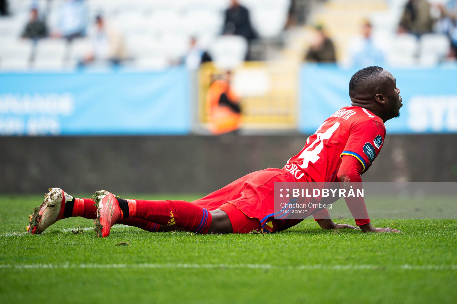 Djurgårdens Edward Chilufya deppar