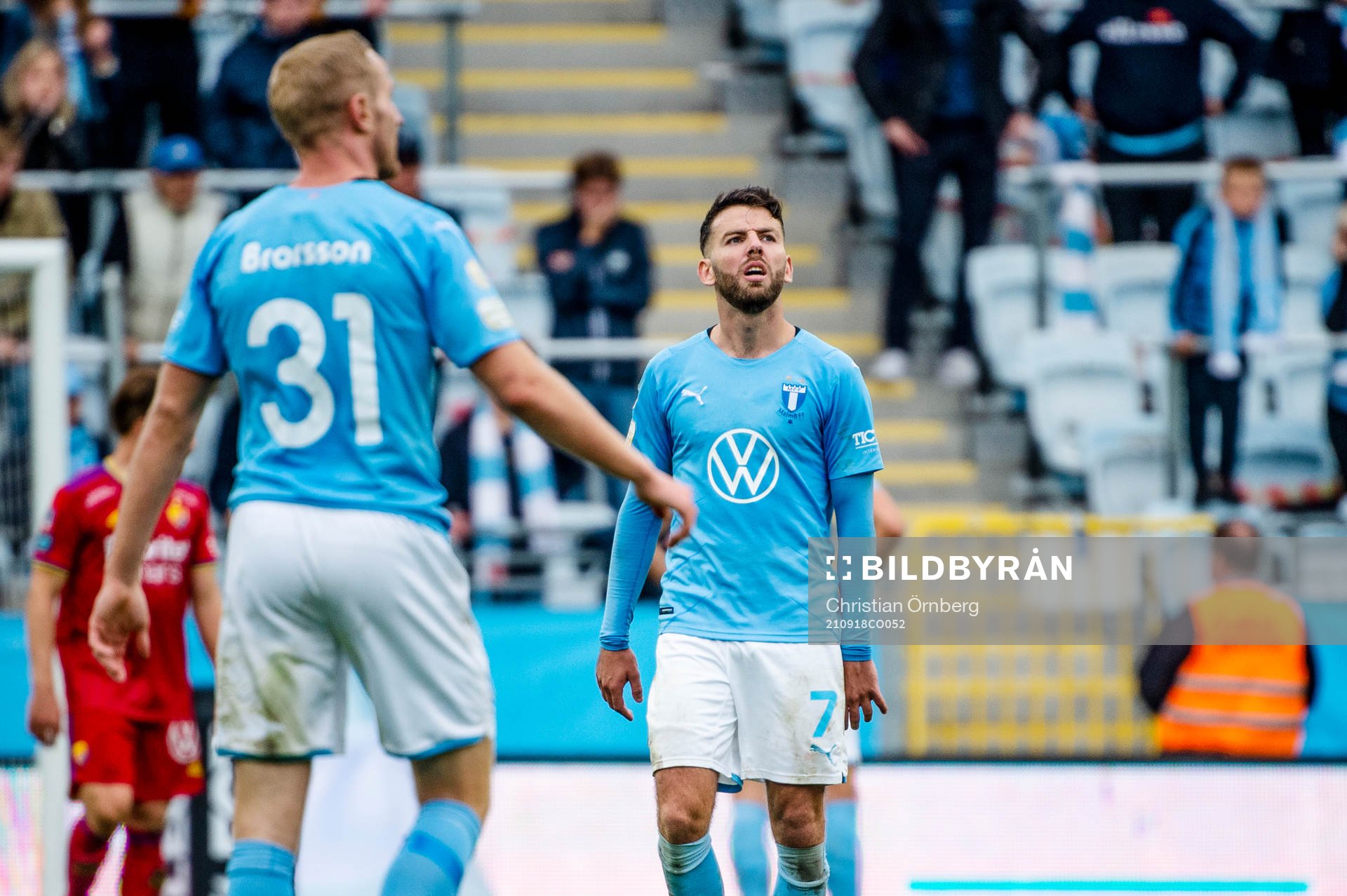 Malmö FFs Franz Brorsson och Erdal Rakip deppar