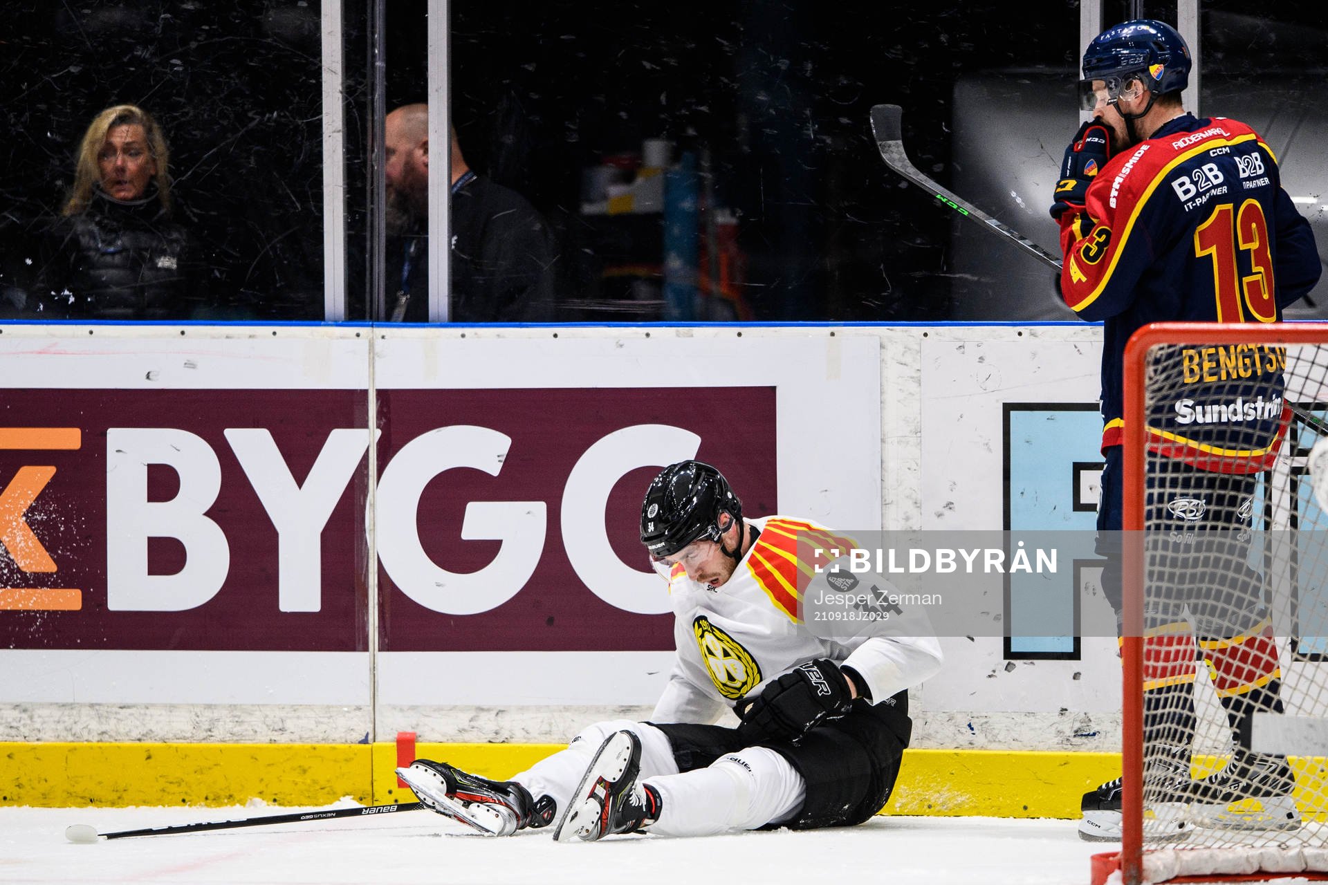 Brynäs Oscar Eklind har ont