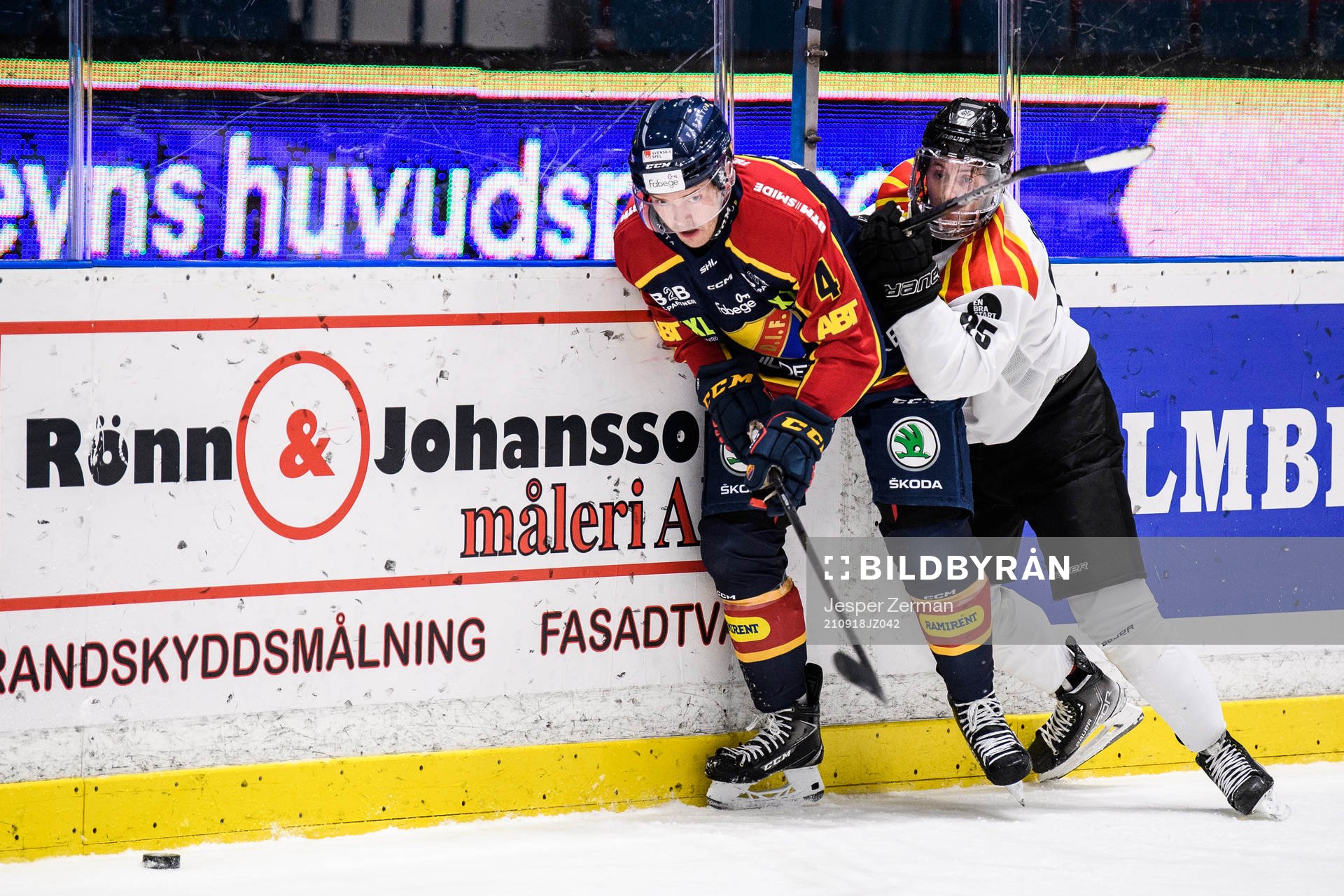 Djurgårdens Marcus Högström och Brynäs Nick Olesen