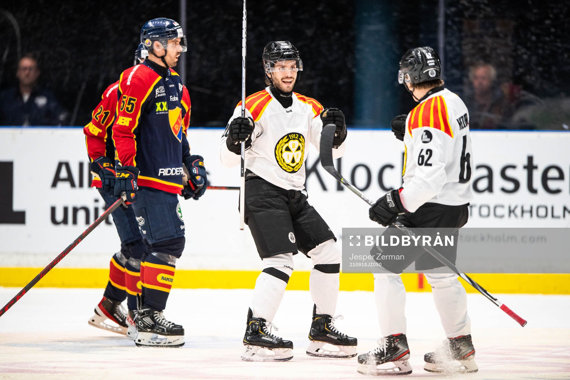 Brynäs Oula Palve jublar