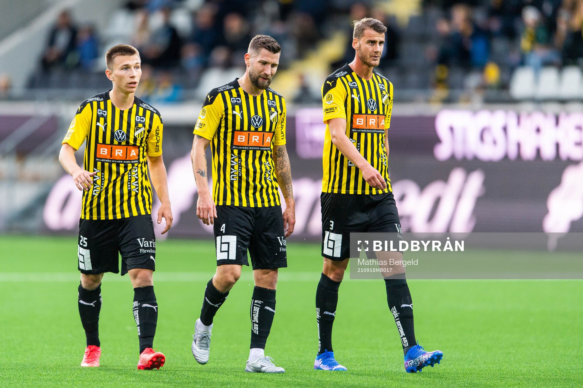 Häckens Kristoffer Lund Hansen, Joona Toivio och Johan