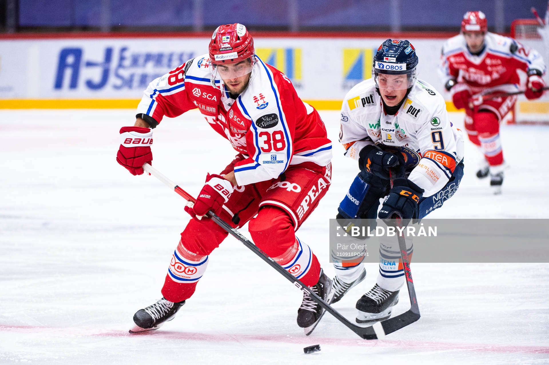 Timrås Jacob Olofsson och Växjös Victor Stjernborg
