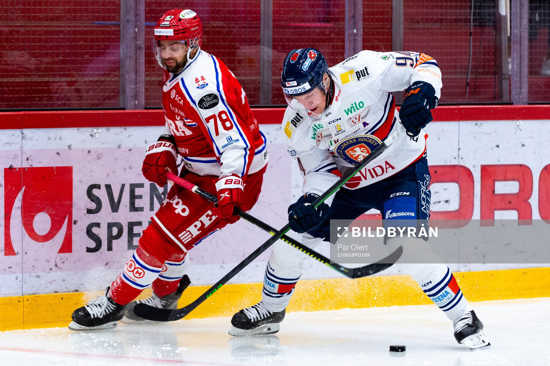 Timrås Robin Hanzl och Växjös Joel Persson