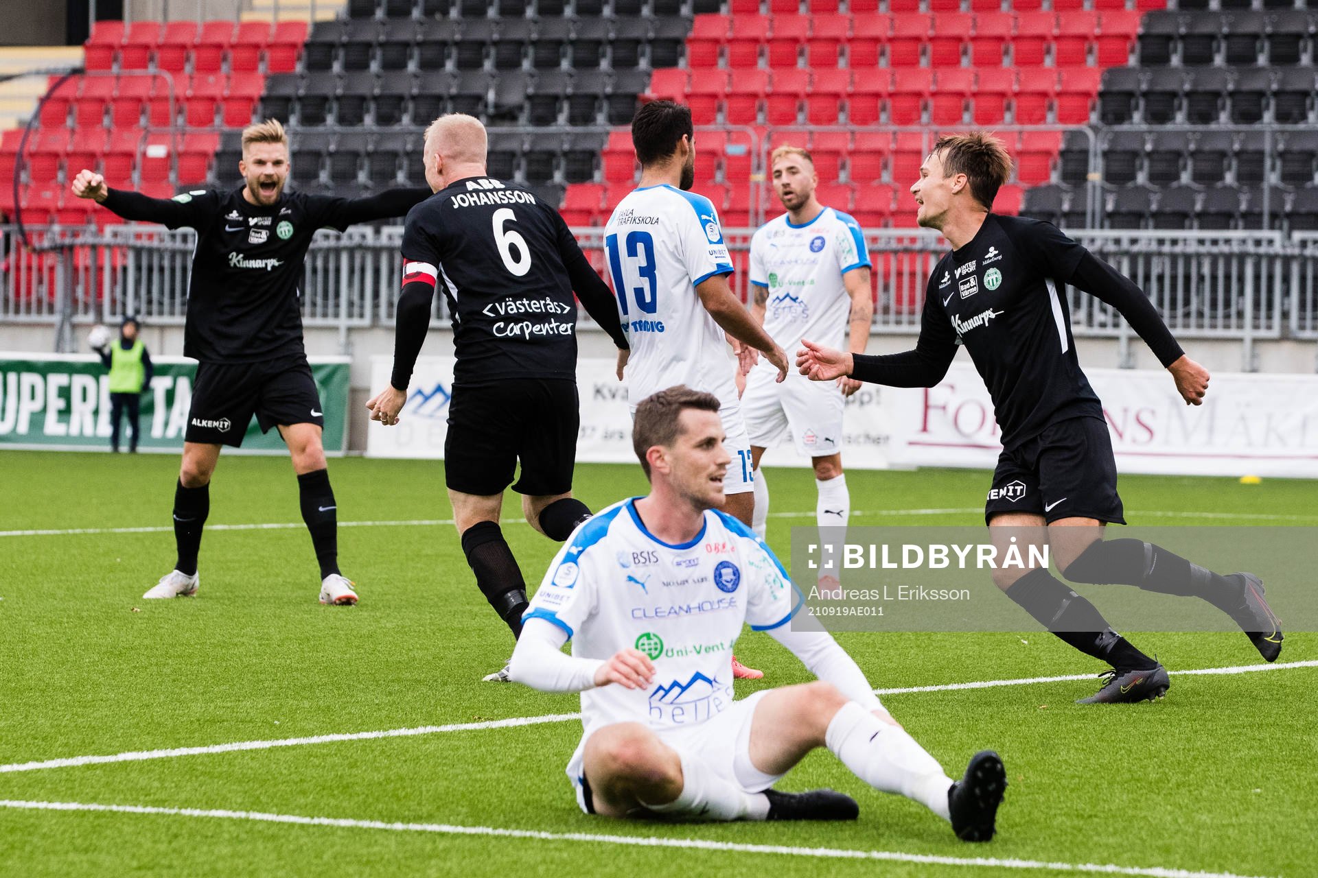 Västerås Erik Björndahl jublar