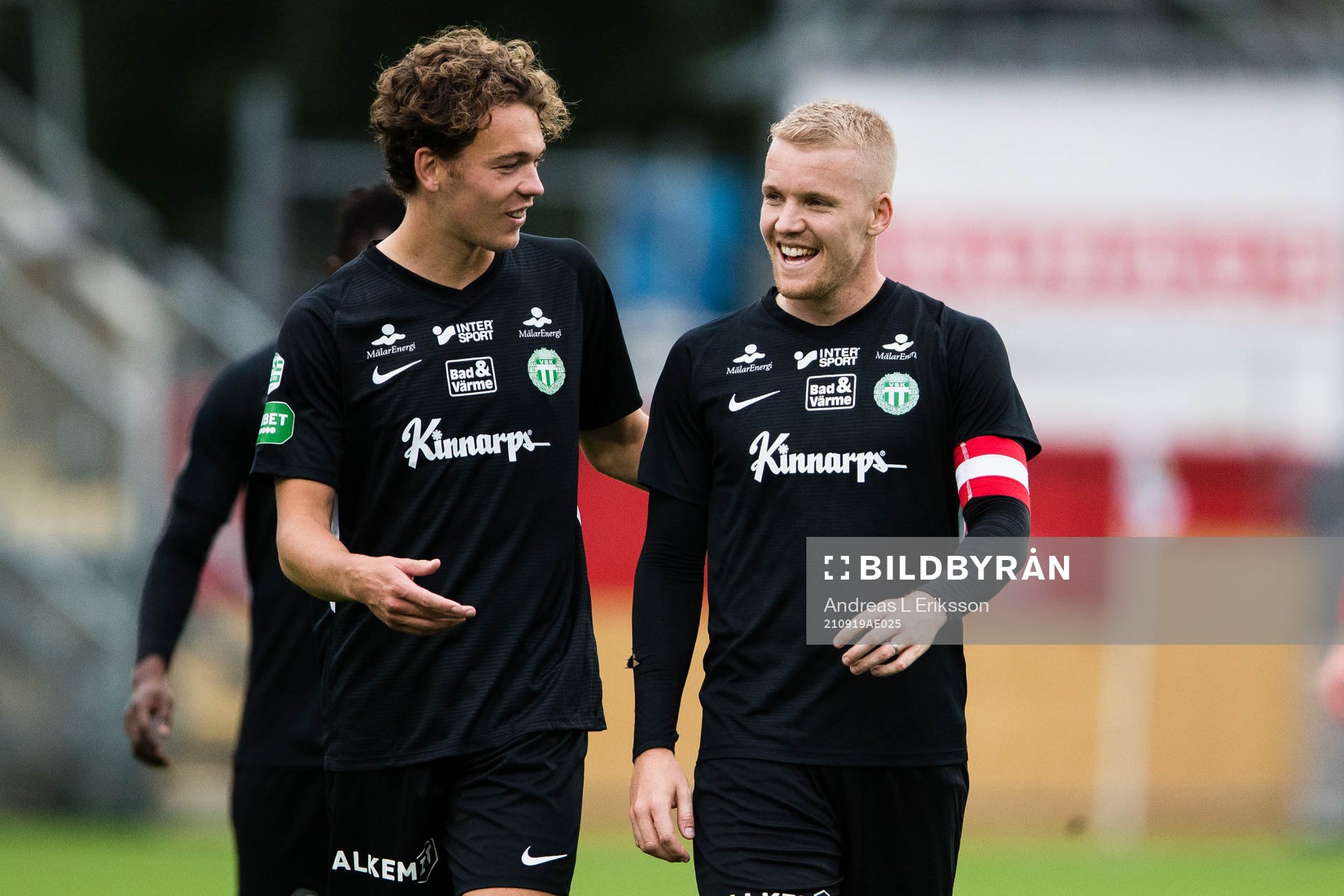 Västerås Kalle Björklund och Simon Johansson jublar